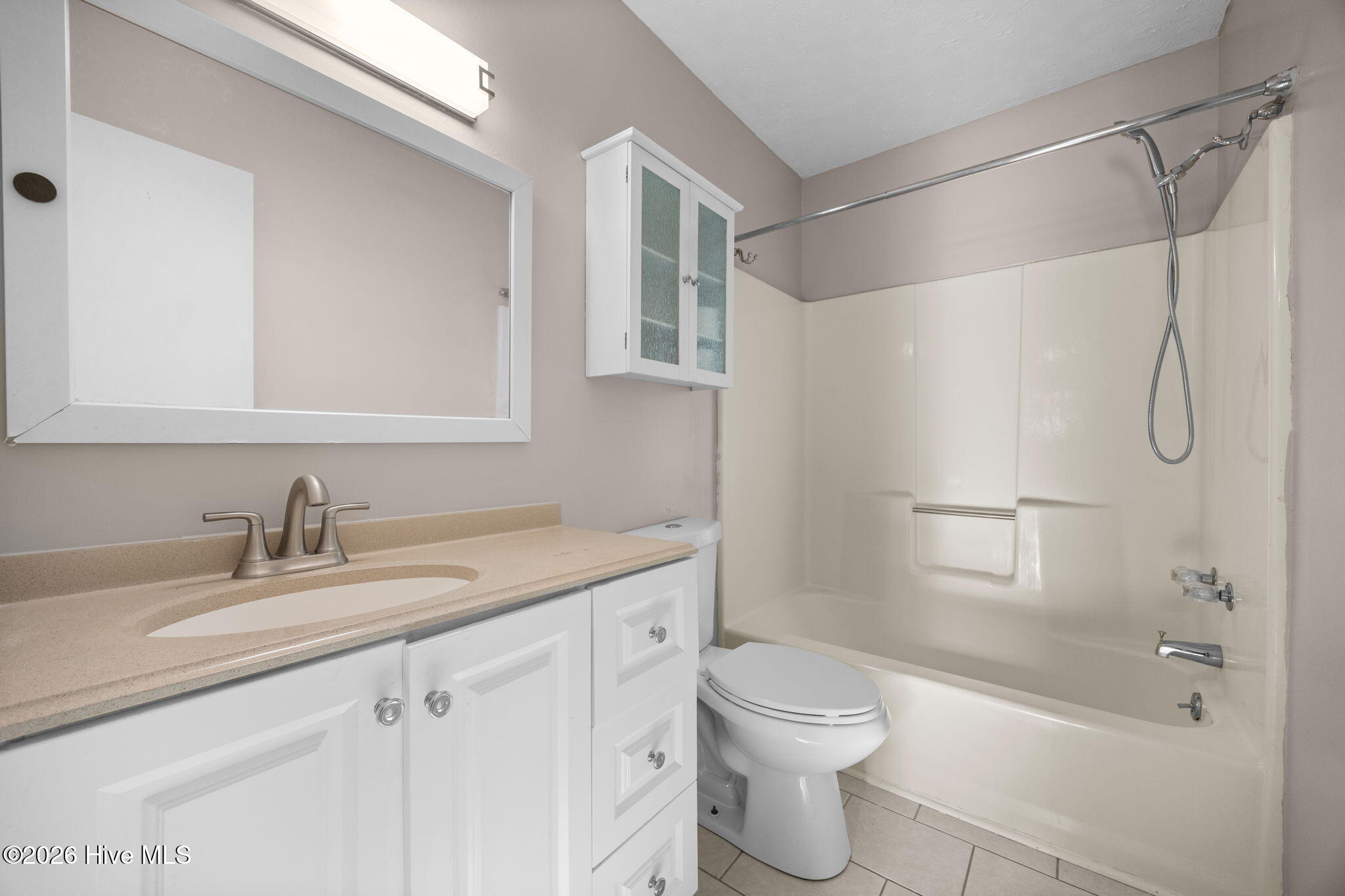 100550799 | Photo 20