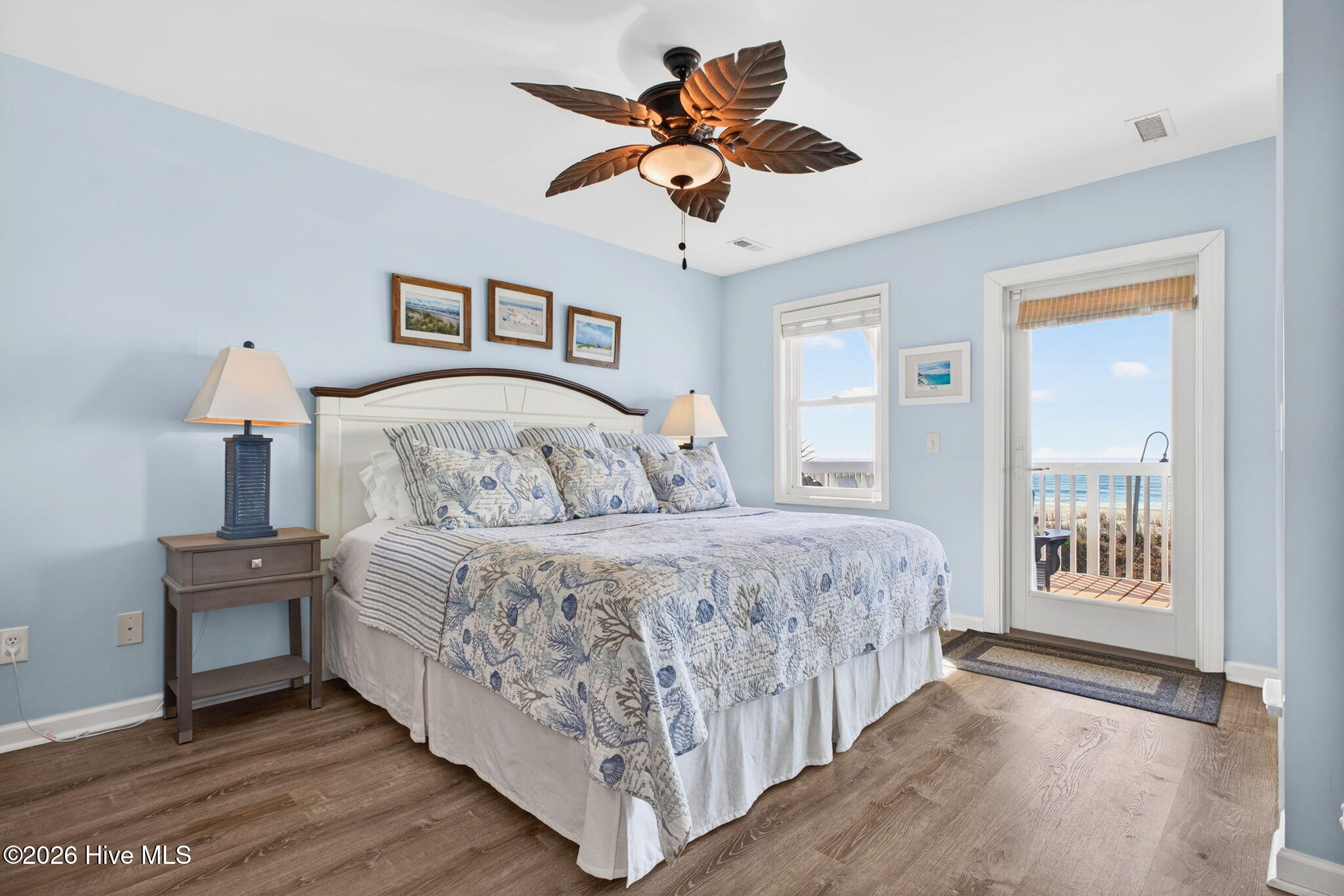 100558520 | Photo 17