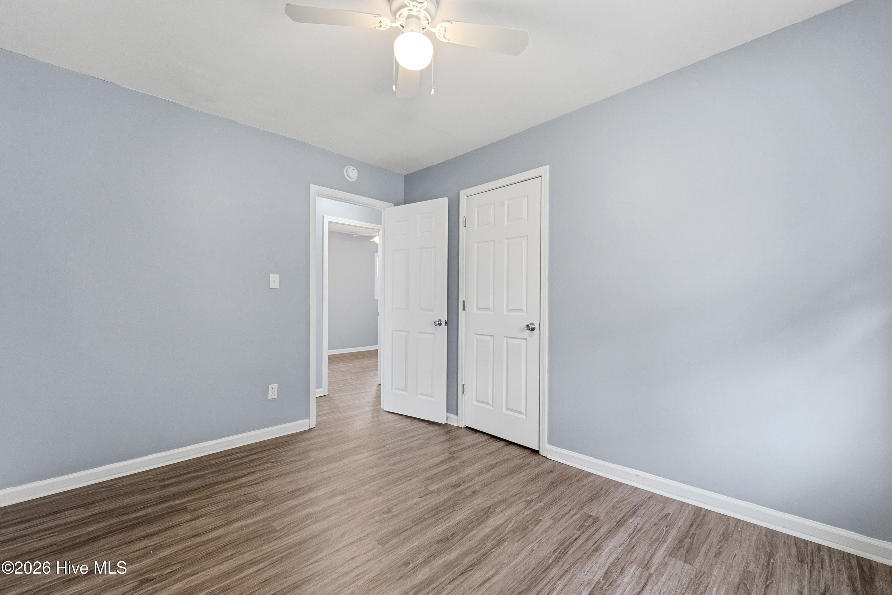 100557245 | Photo 24