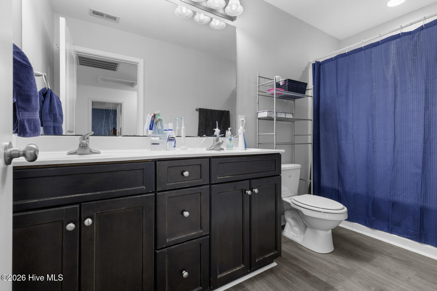 100548430 | Photo 27