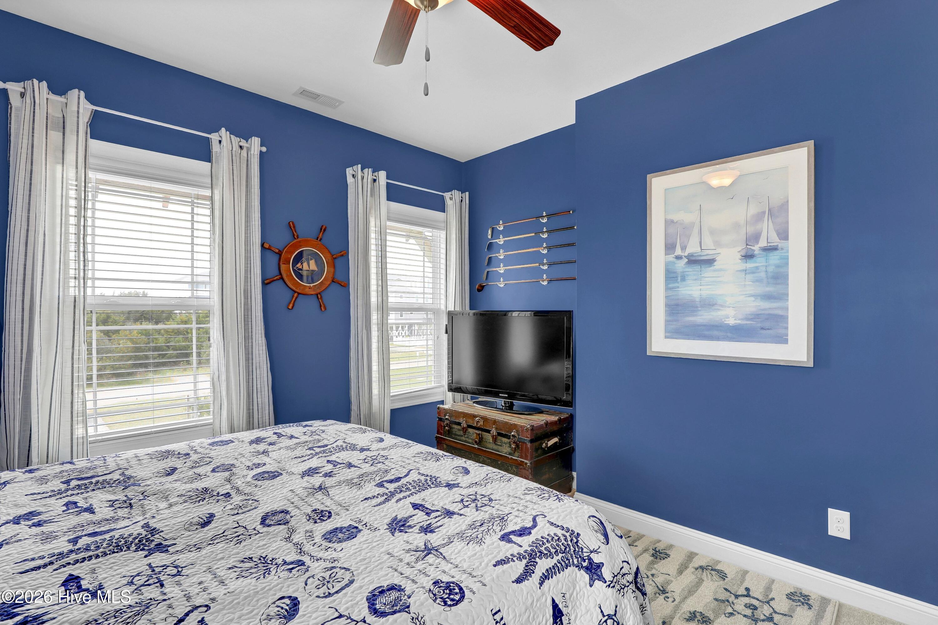 100564246 | Photo 23