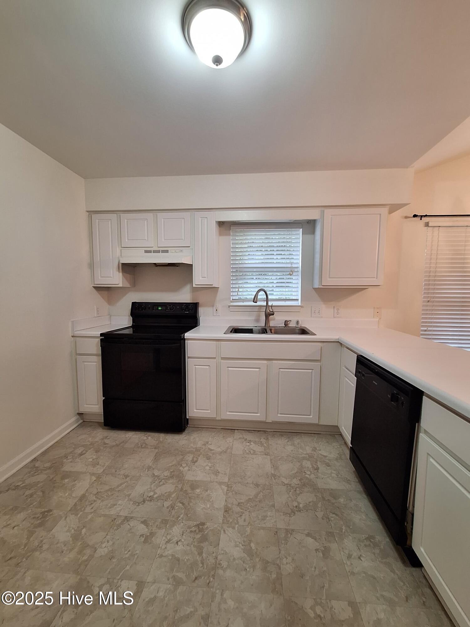Locksley Woods Drive 2207 E (7)