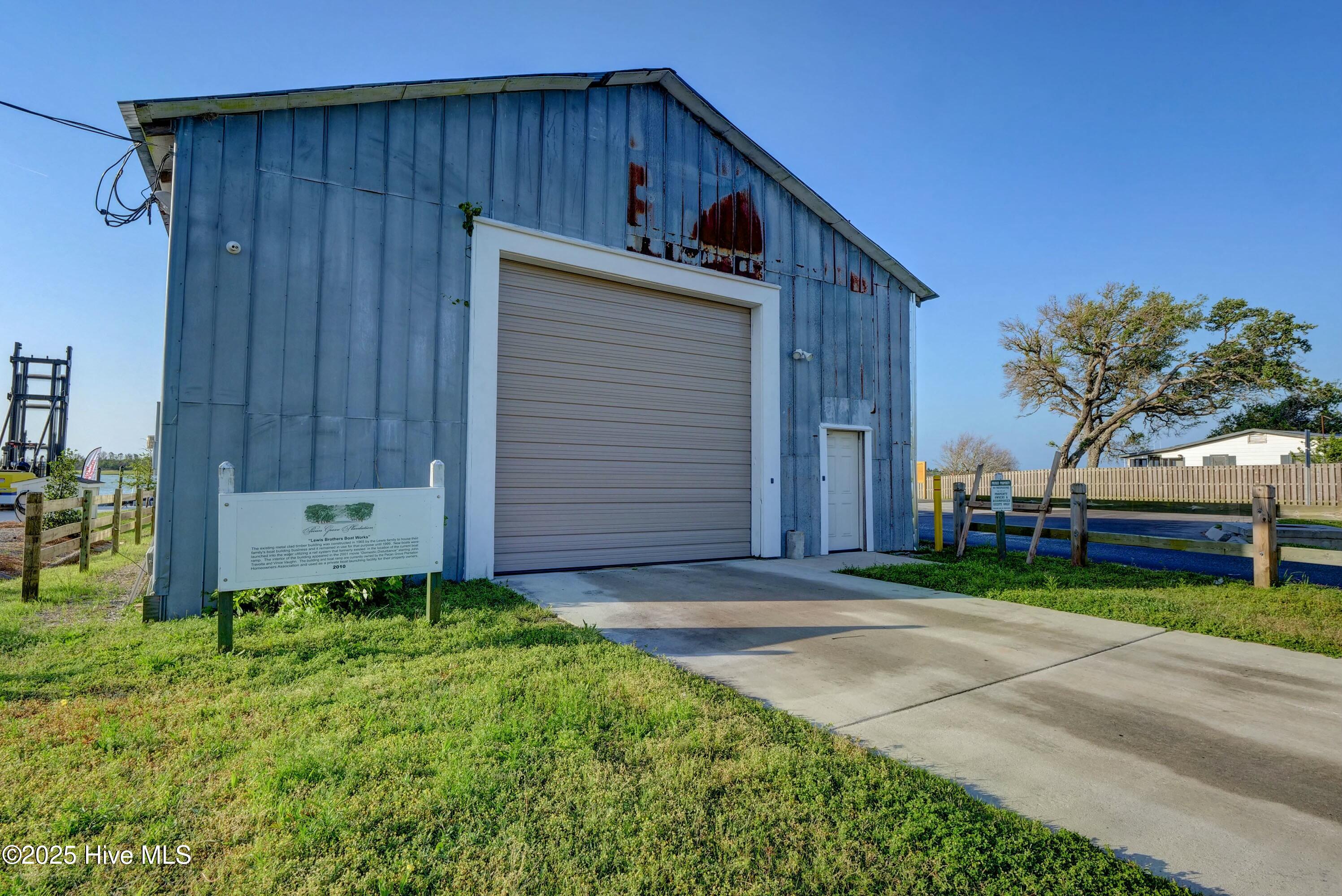 154 Cotherstone Court, Hampstead, NC, 28443