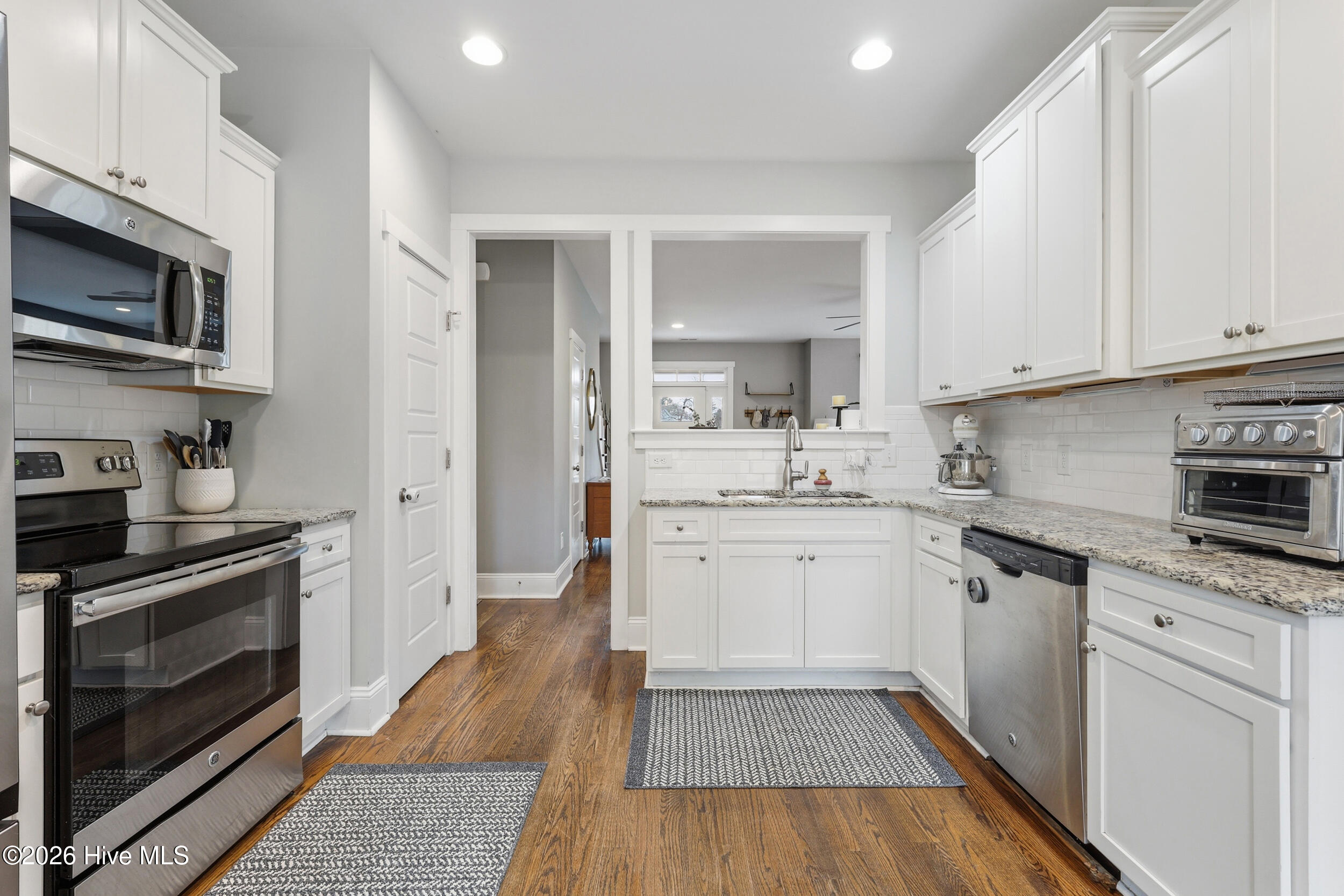 38 Pin Oak Court, Hampstead, NC, 28443