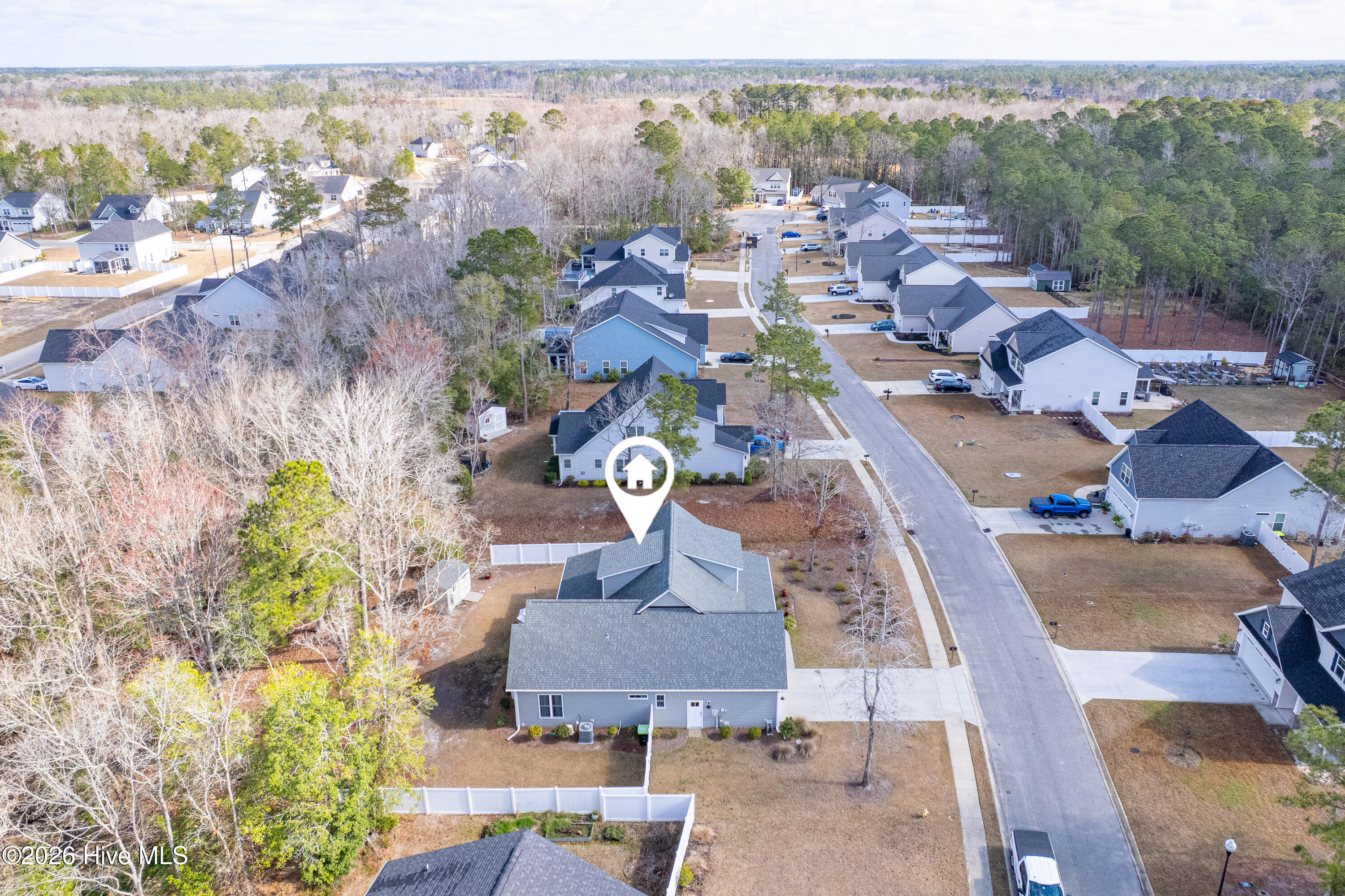 100561290 | Photo 52