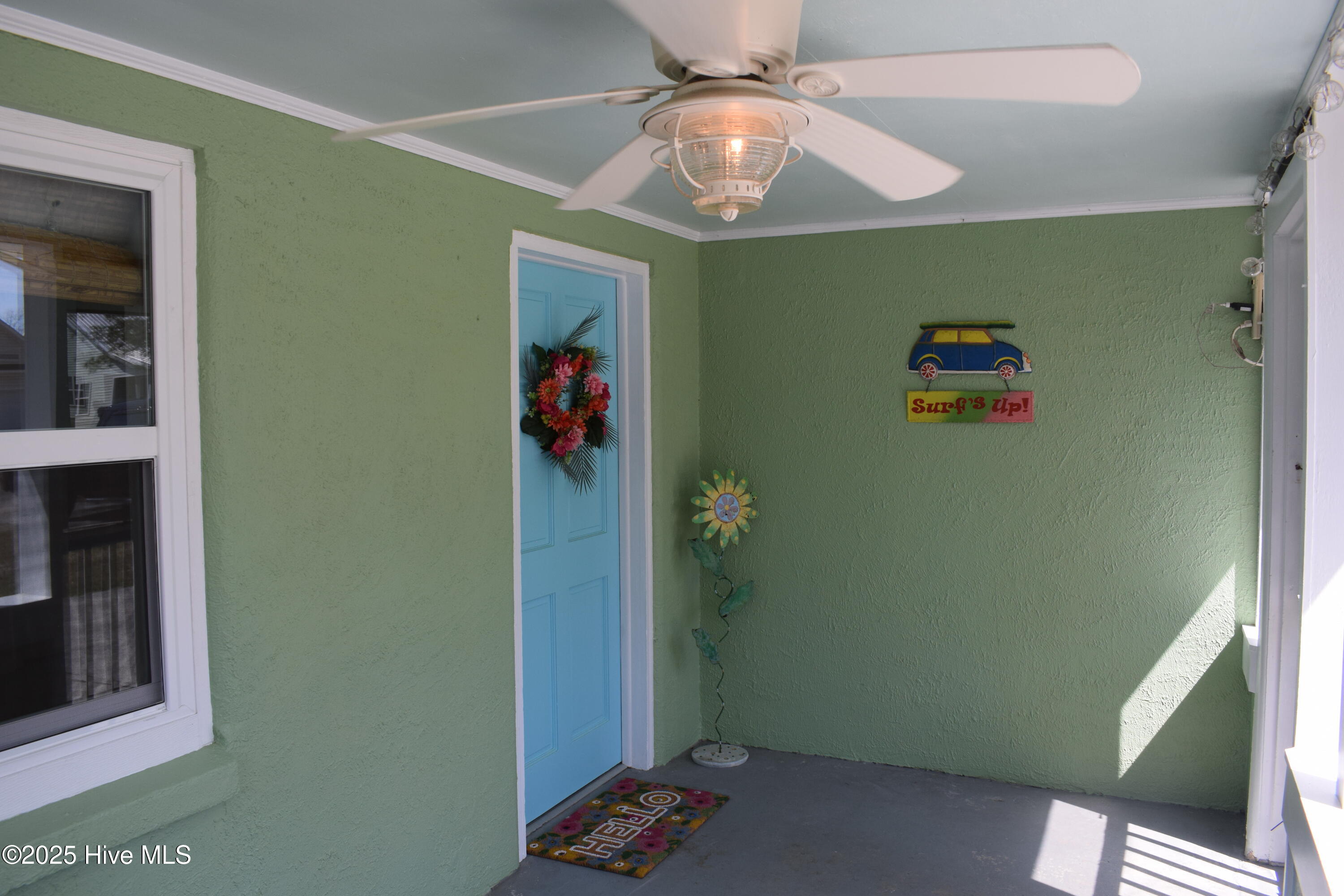 100500447 | Photo 11