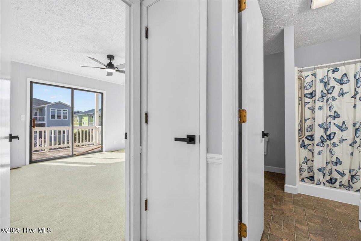 100531909 | Photo 26