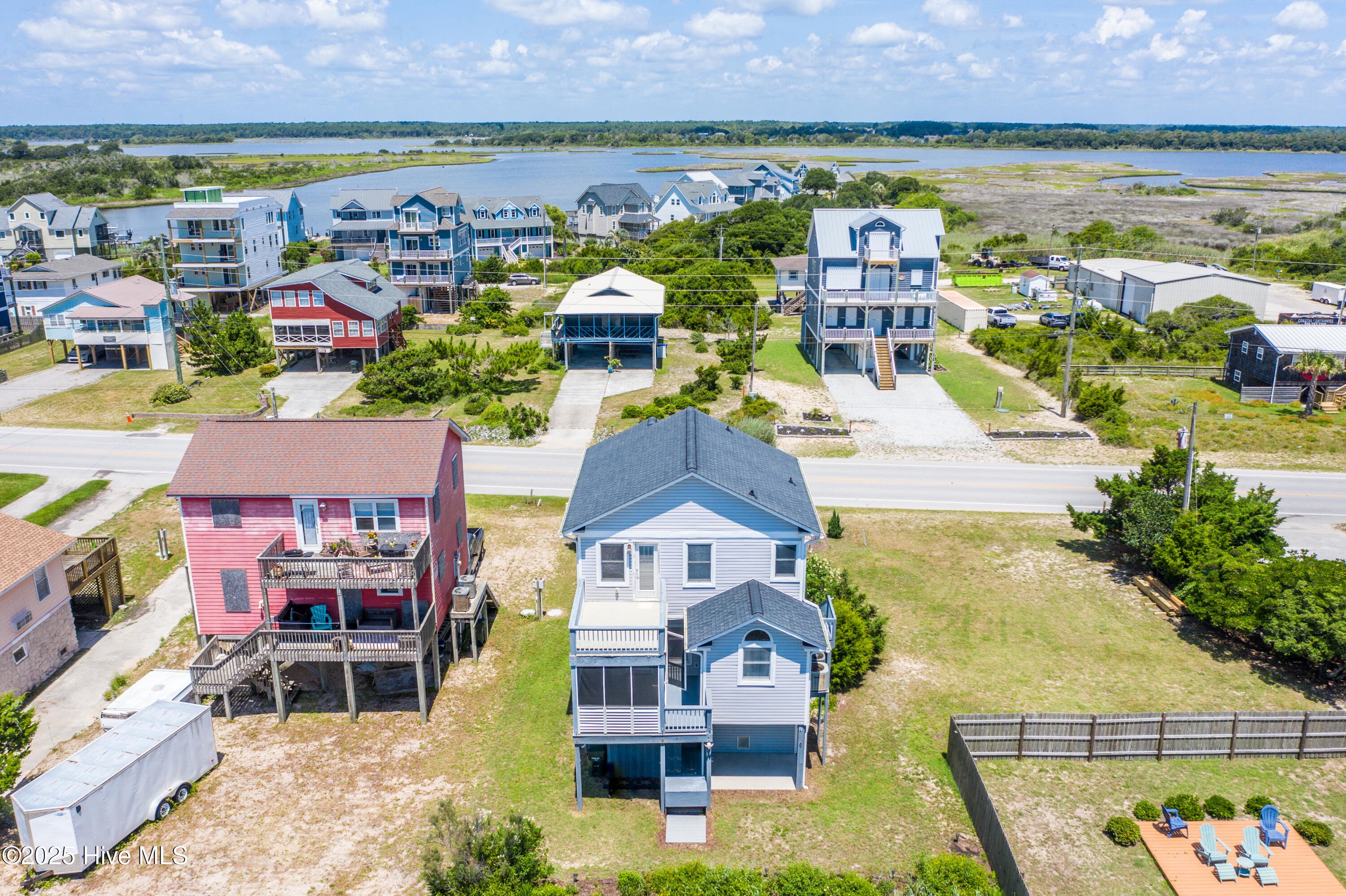 100521146 | Photo 21