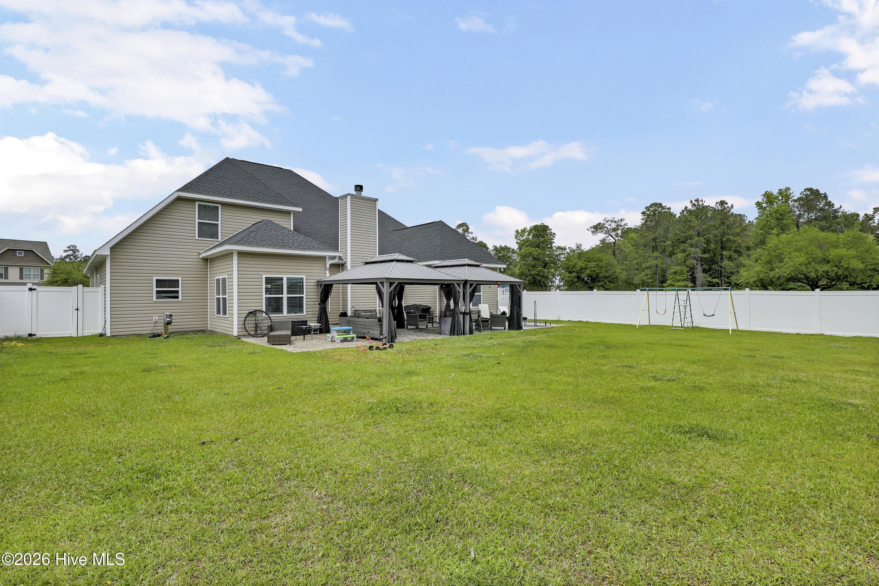 201 Wedgefield Circle,Maple Hill