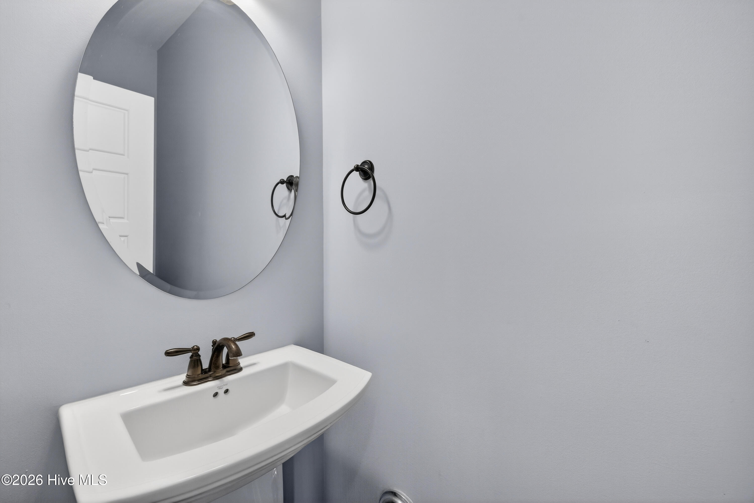 100555672 | Photo 41