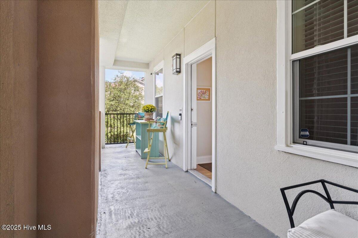 100535448 | Photo 17