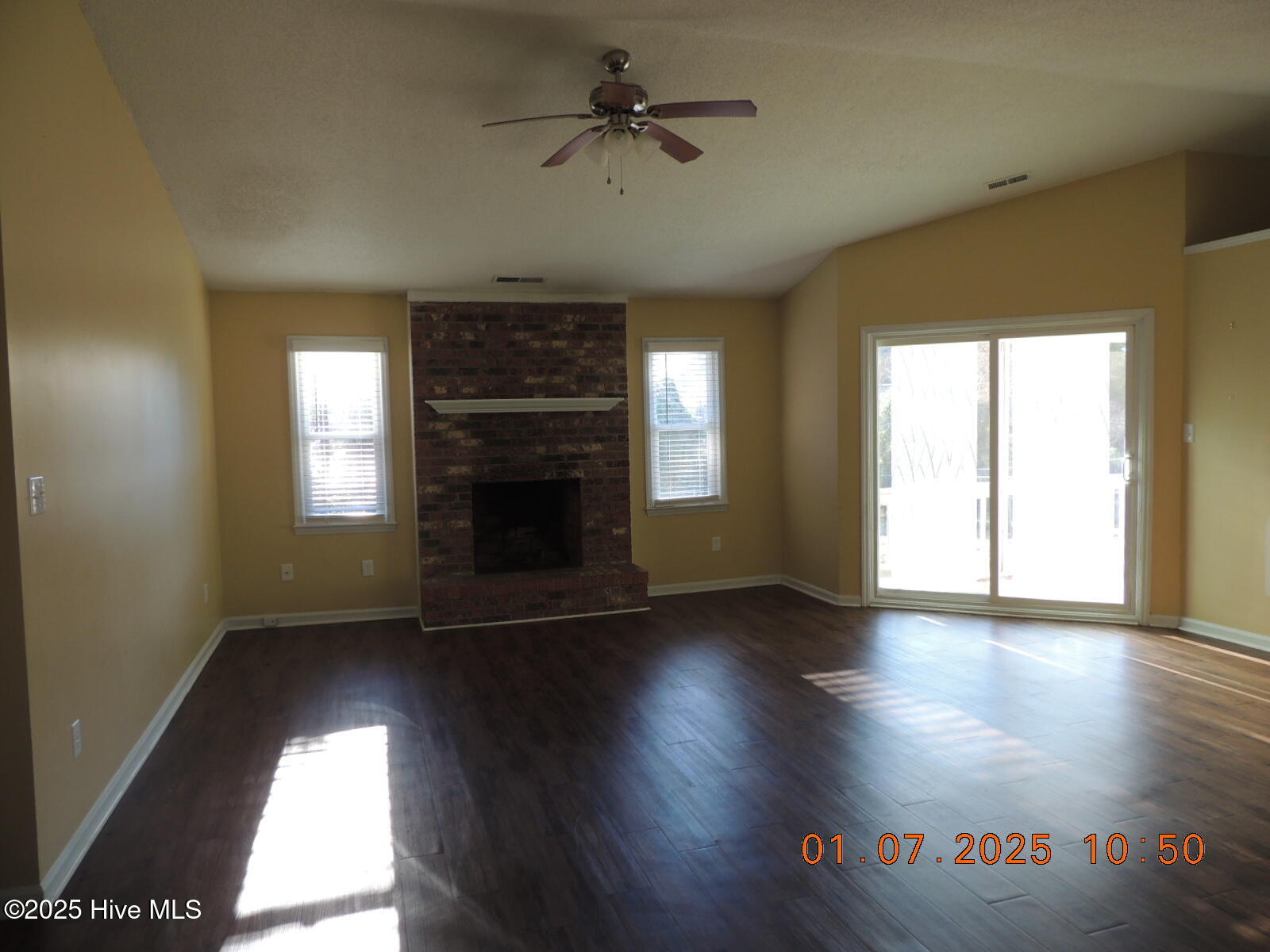 2439 Saddleridge Drive,Midway Park