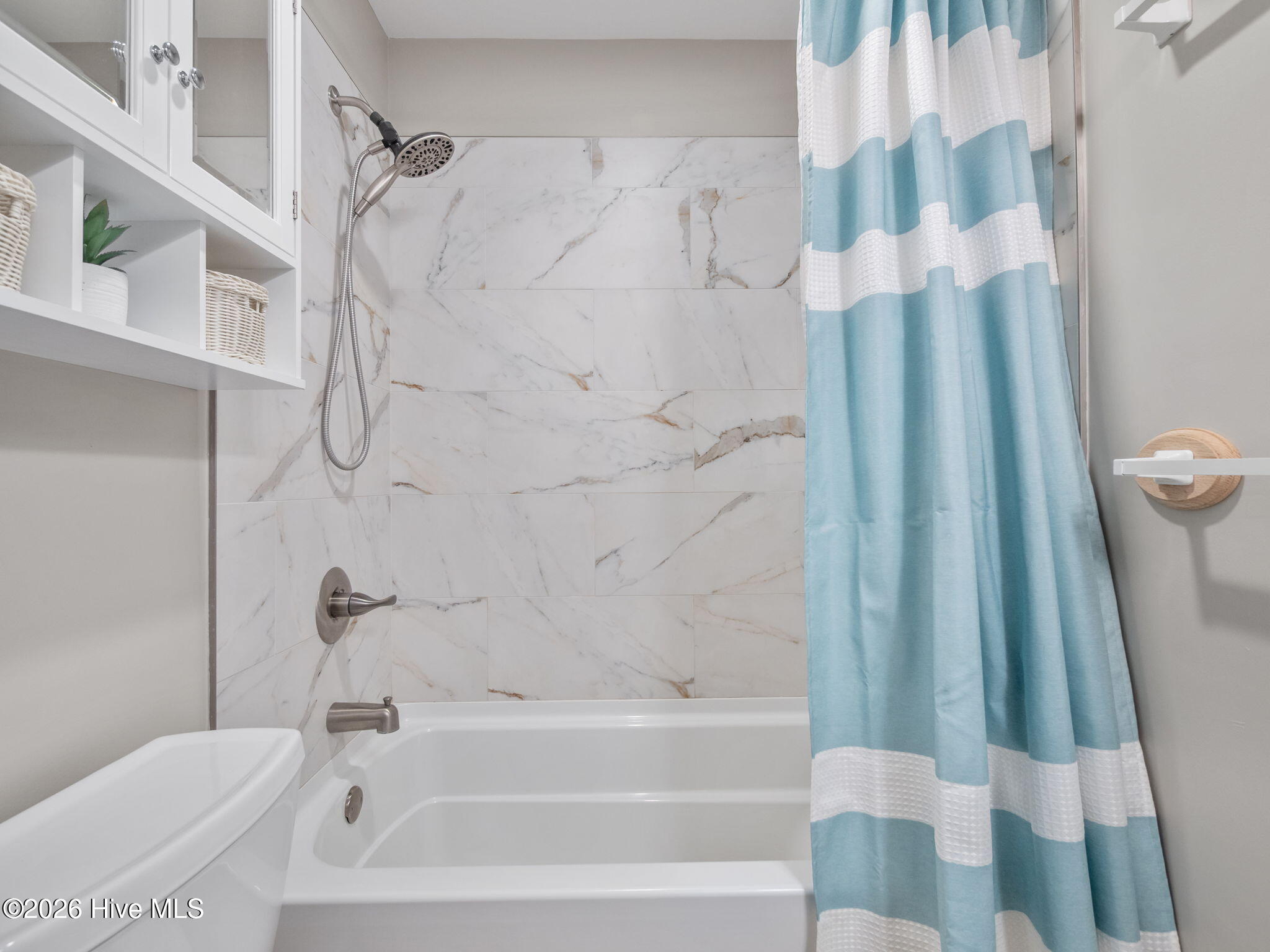 100556507 | Photo 37