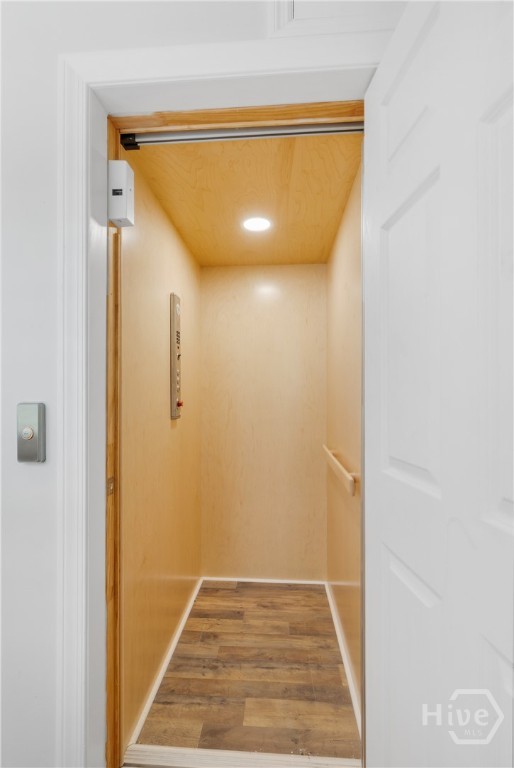 Elevator (Hallway)