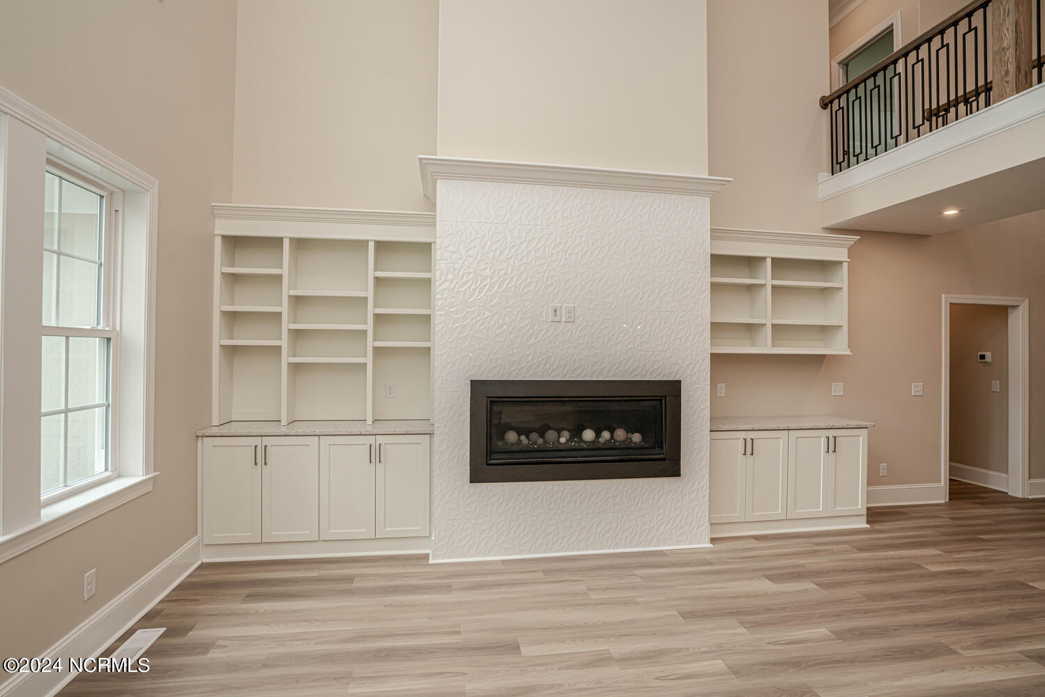 100518368 | Photo 17