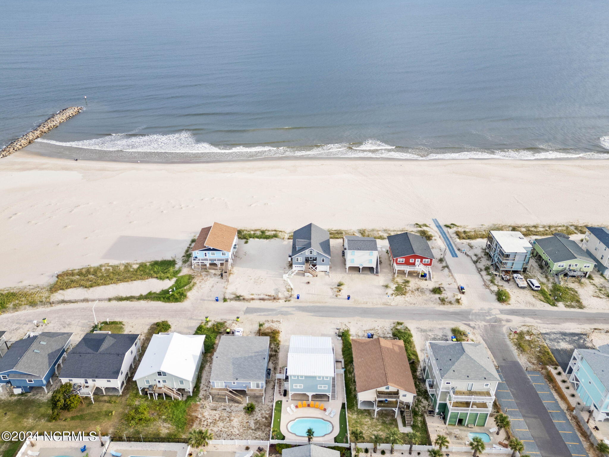 100464984 | Photo 10