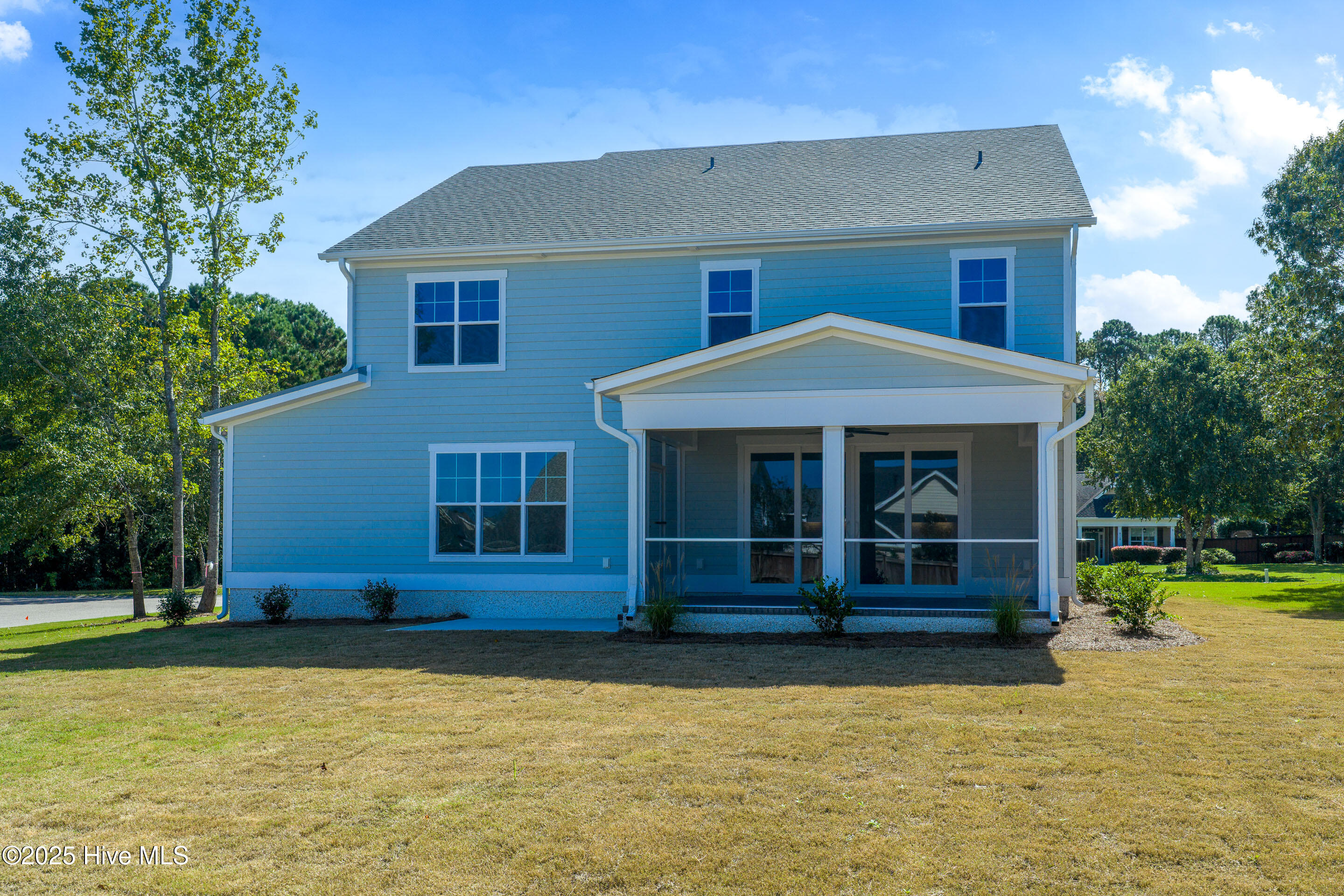 100521793 | Photo 45