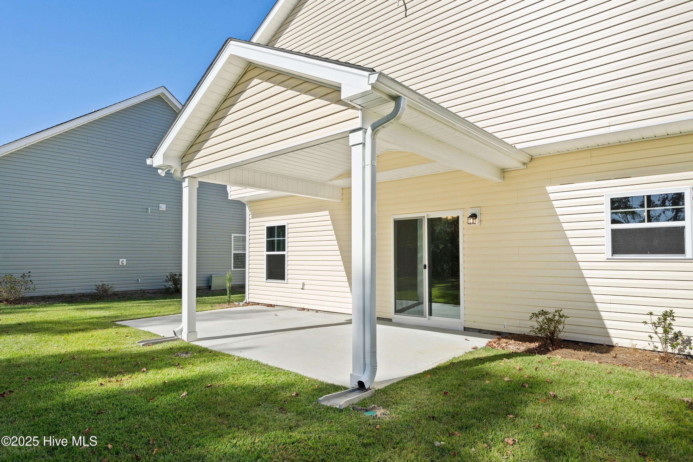 100543350 | Photo 37