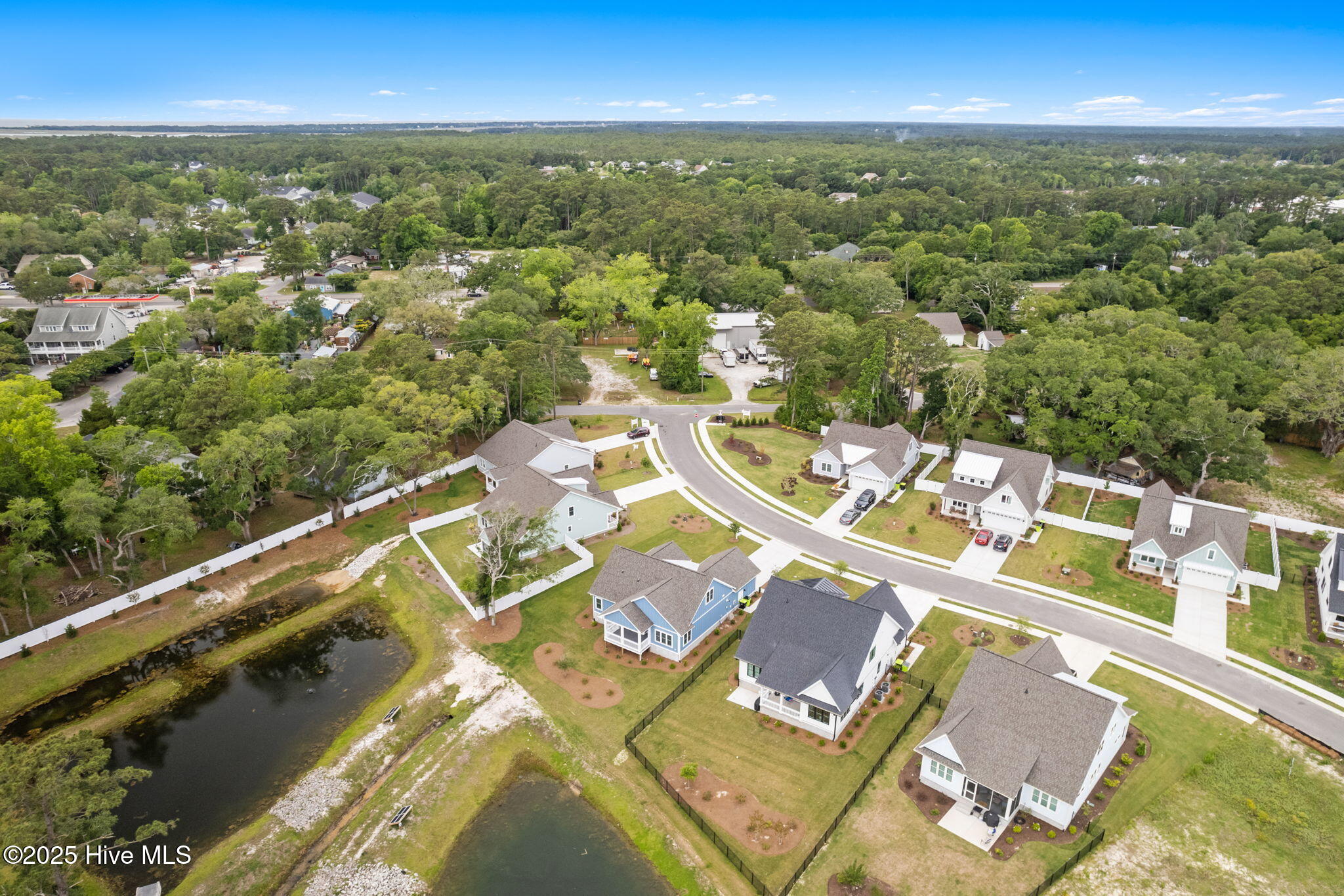 100479579 | Photo 10