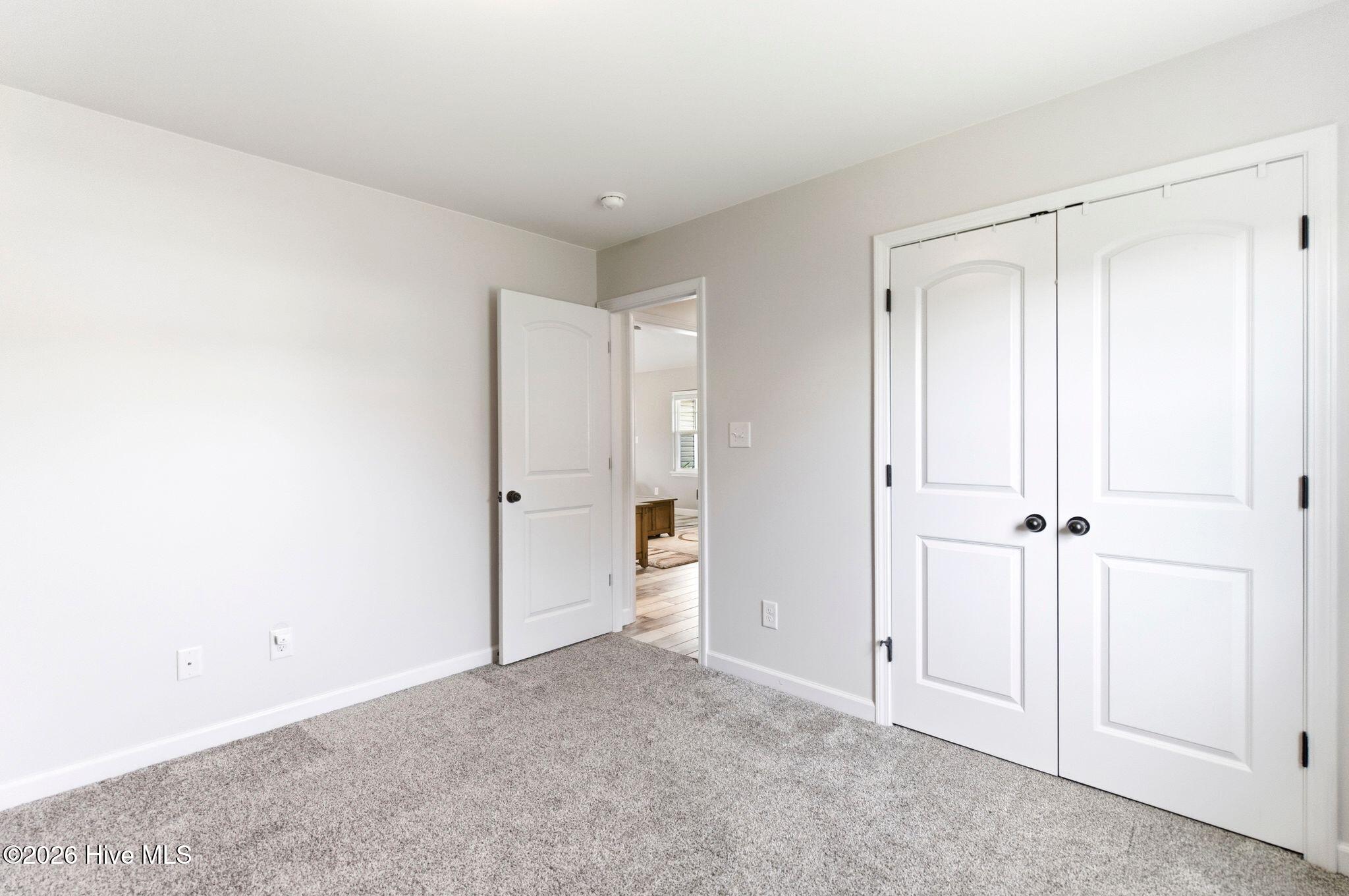 100568951 | Photo 31