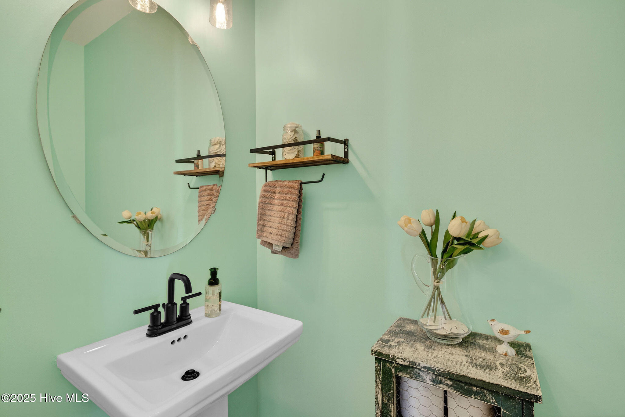 100540017 | Photo 55