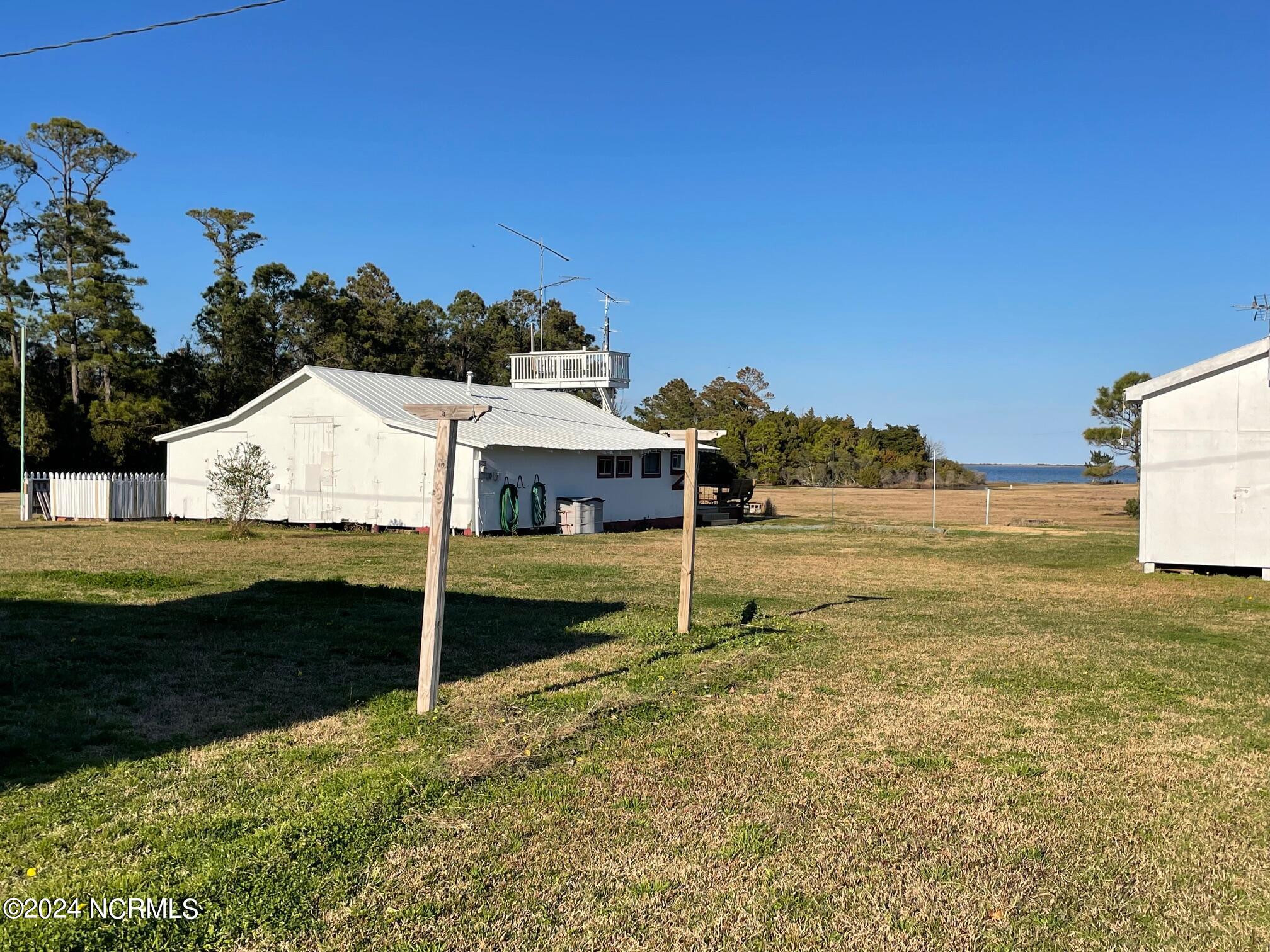 2604 Cedar Island Road,Cedar Island