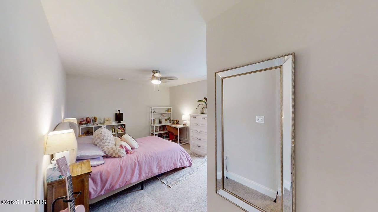 100539509 | Photo 44