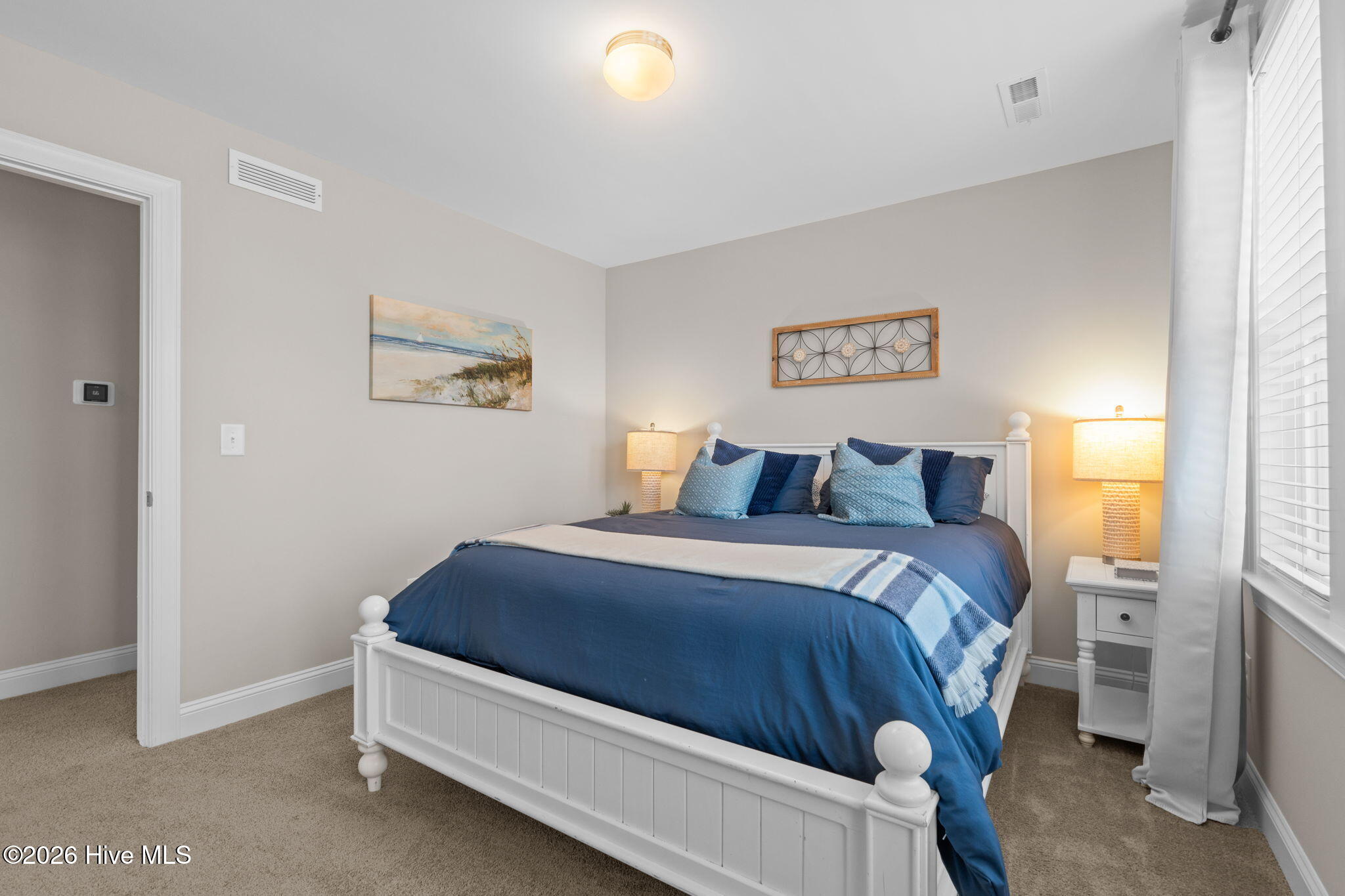 100561816 | Photo 31