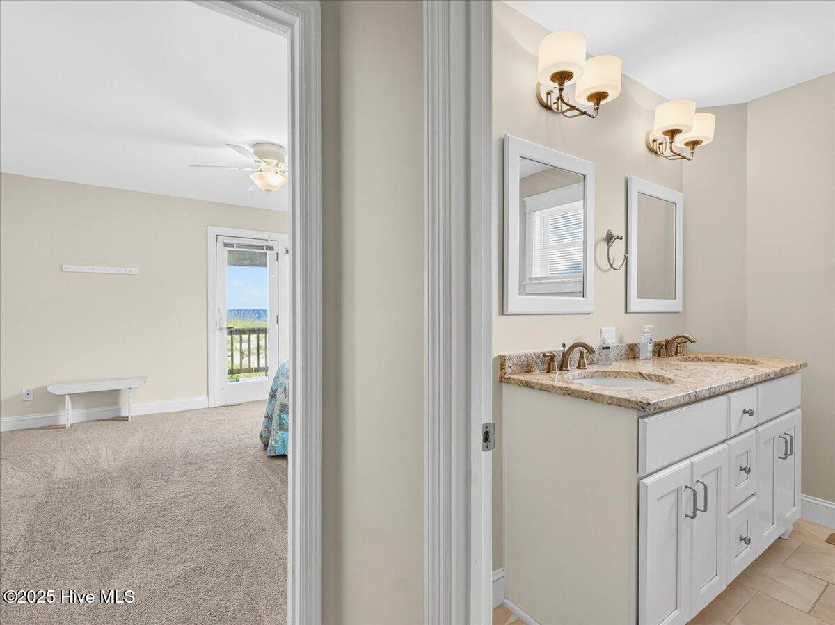 100521504 | Photo 24