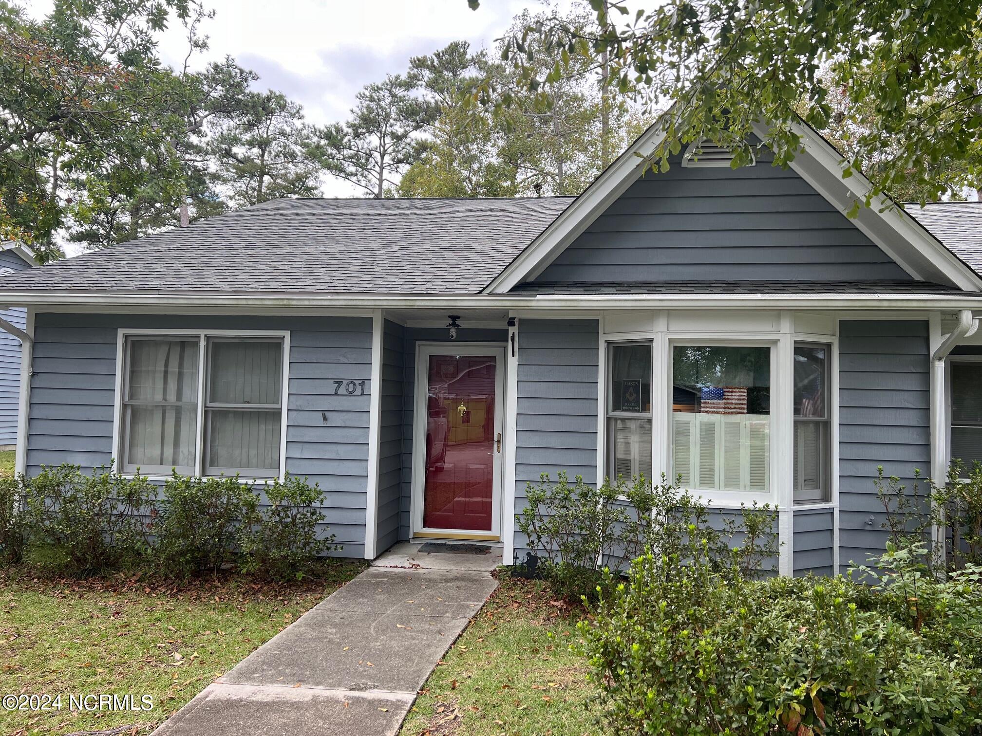 Homes for sale in Morehead City, NC | 600 N 35Th St #701, Morehead City, NC 28557 | MLS# 100511258