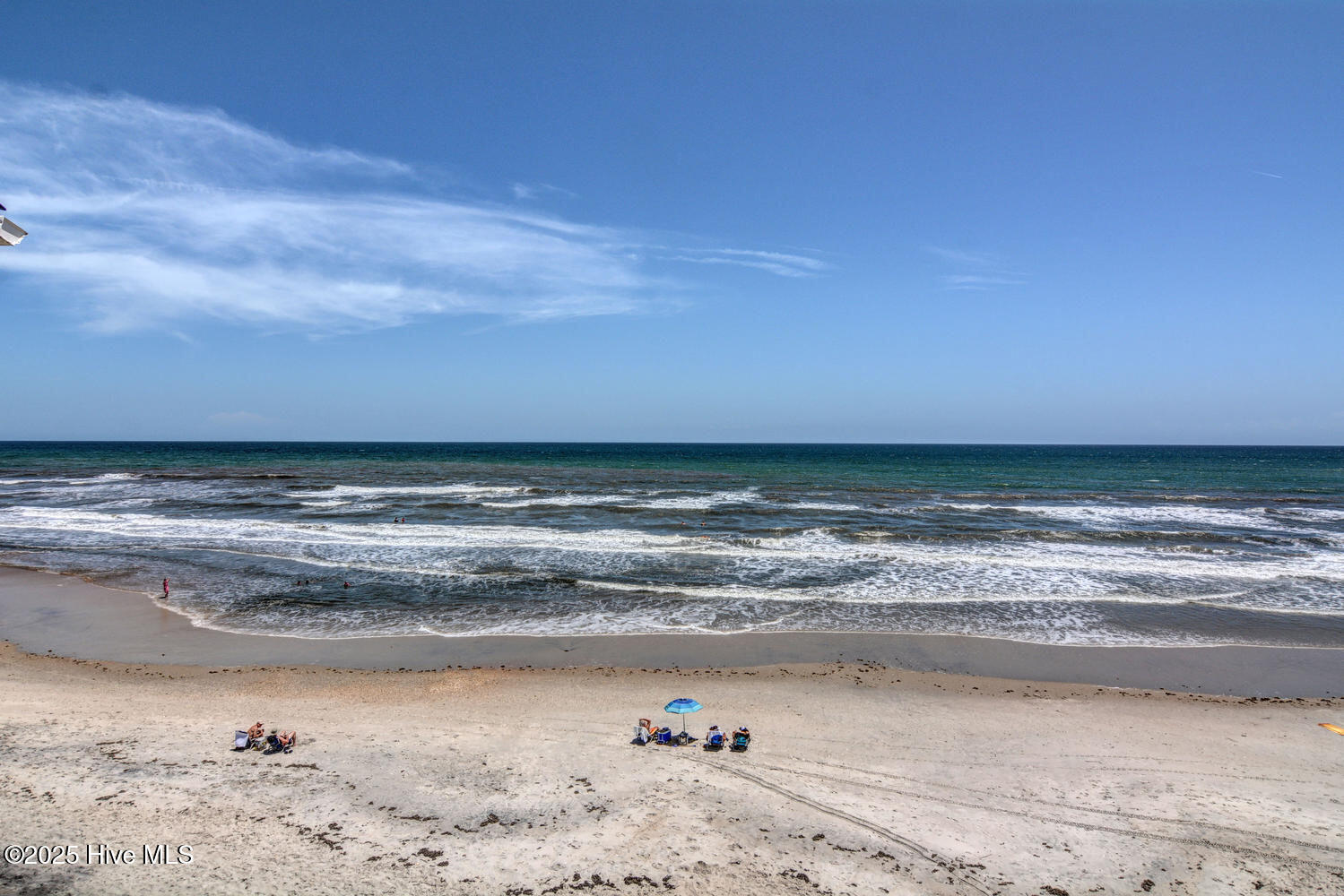 100527631 | Photo 25