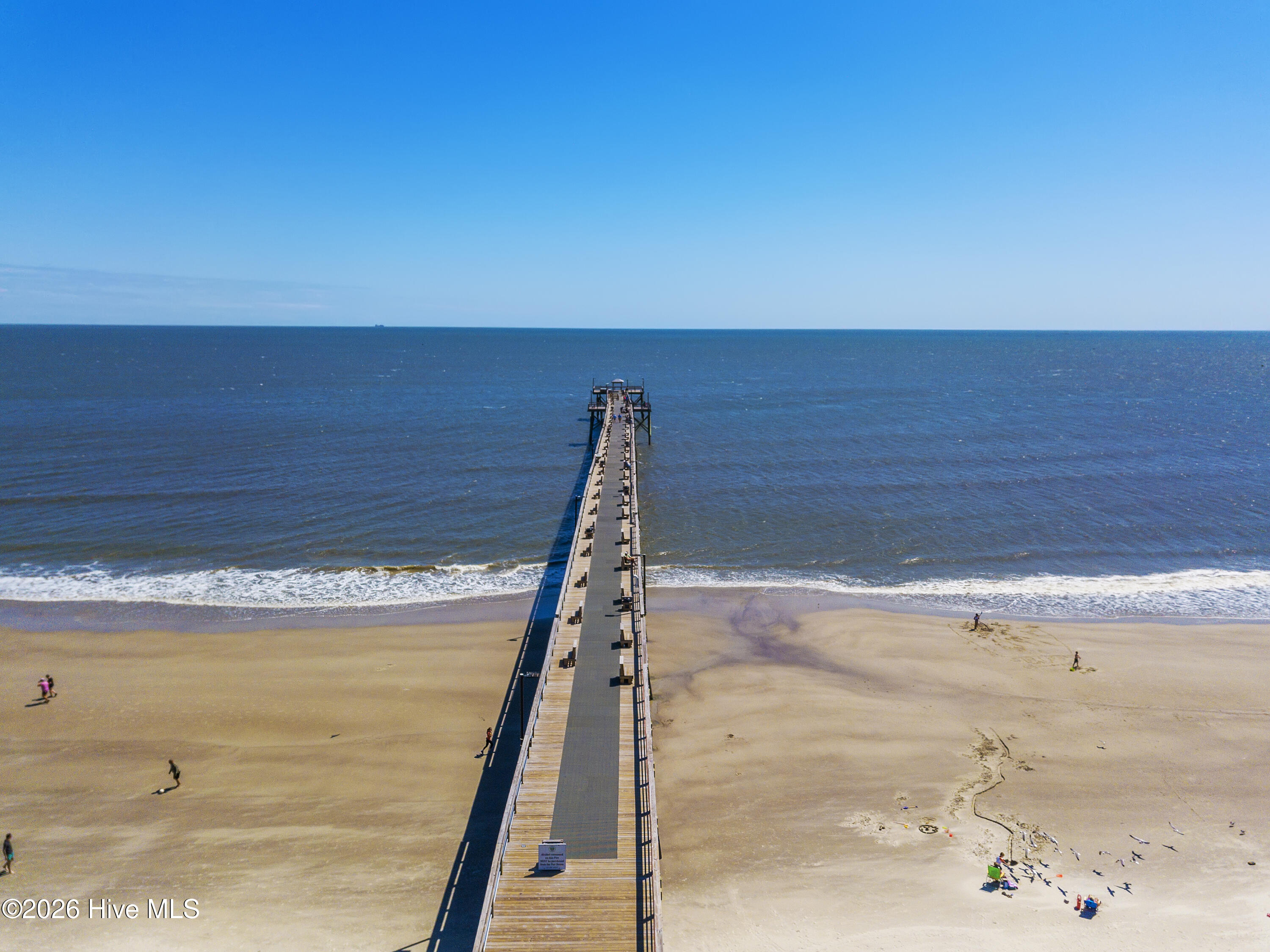 100551822 | Photo 81