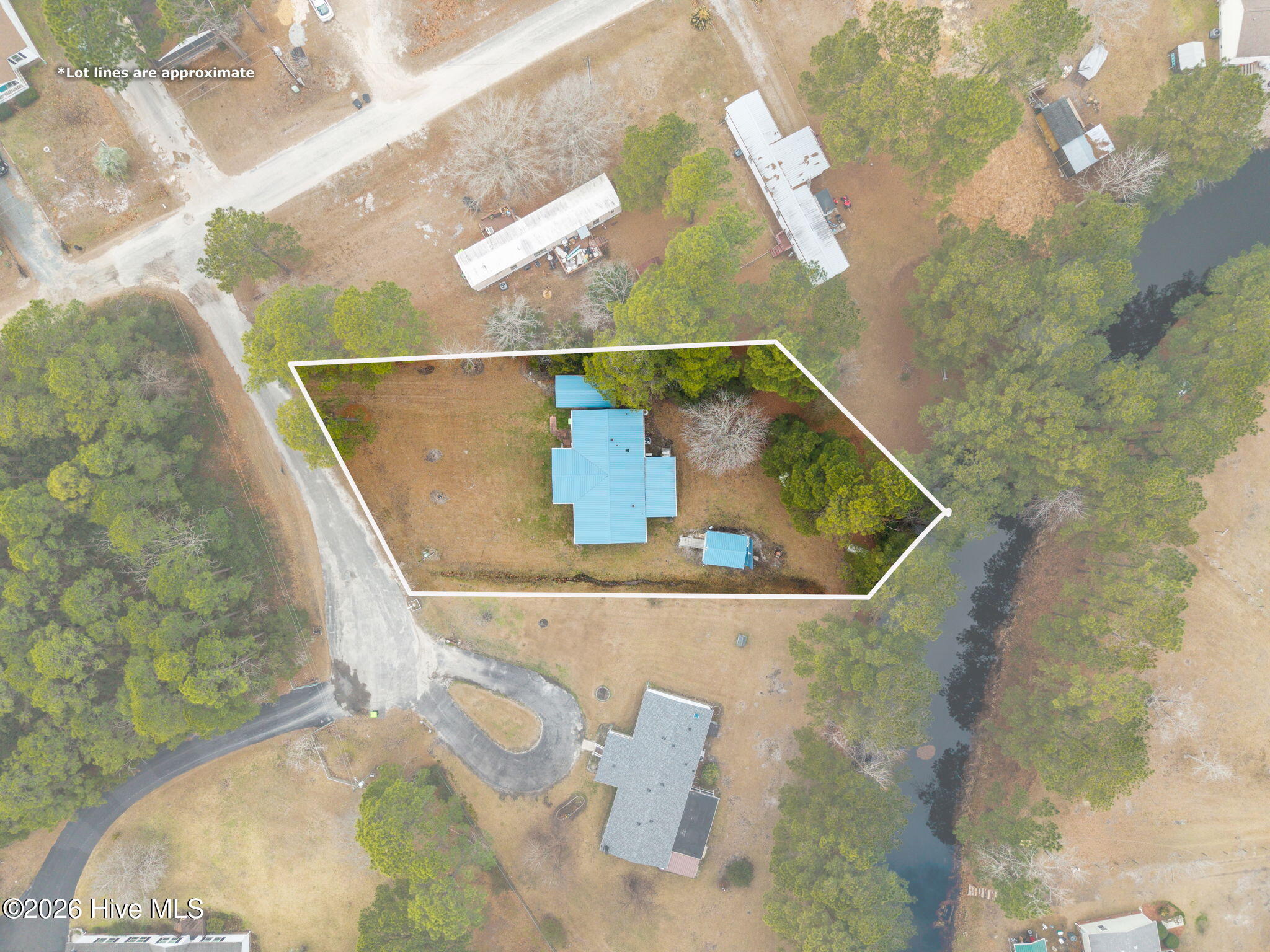 100550811 | Photo 40