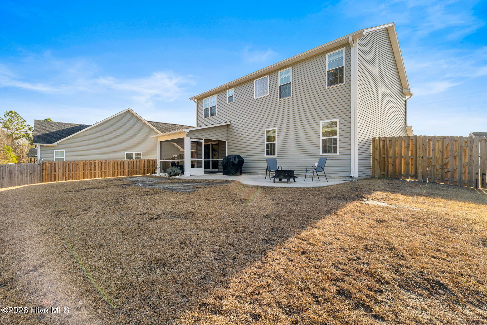 100550782 | Photo 51