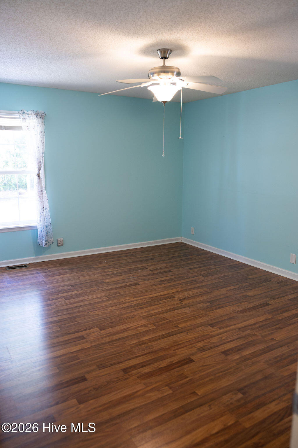 100545558 | Photo 22