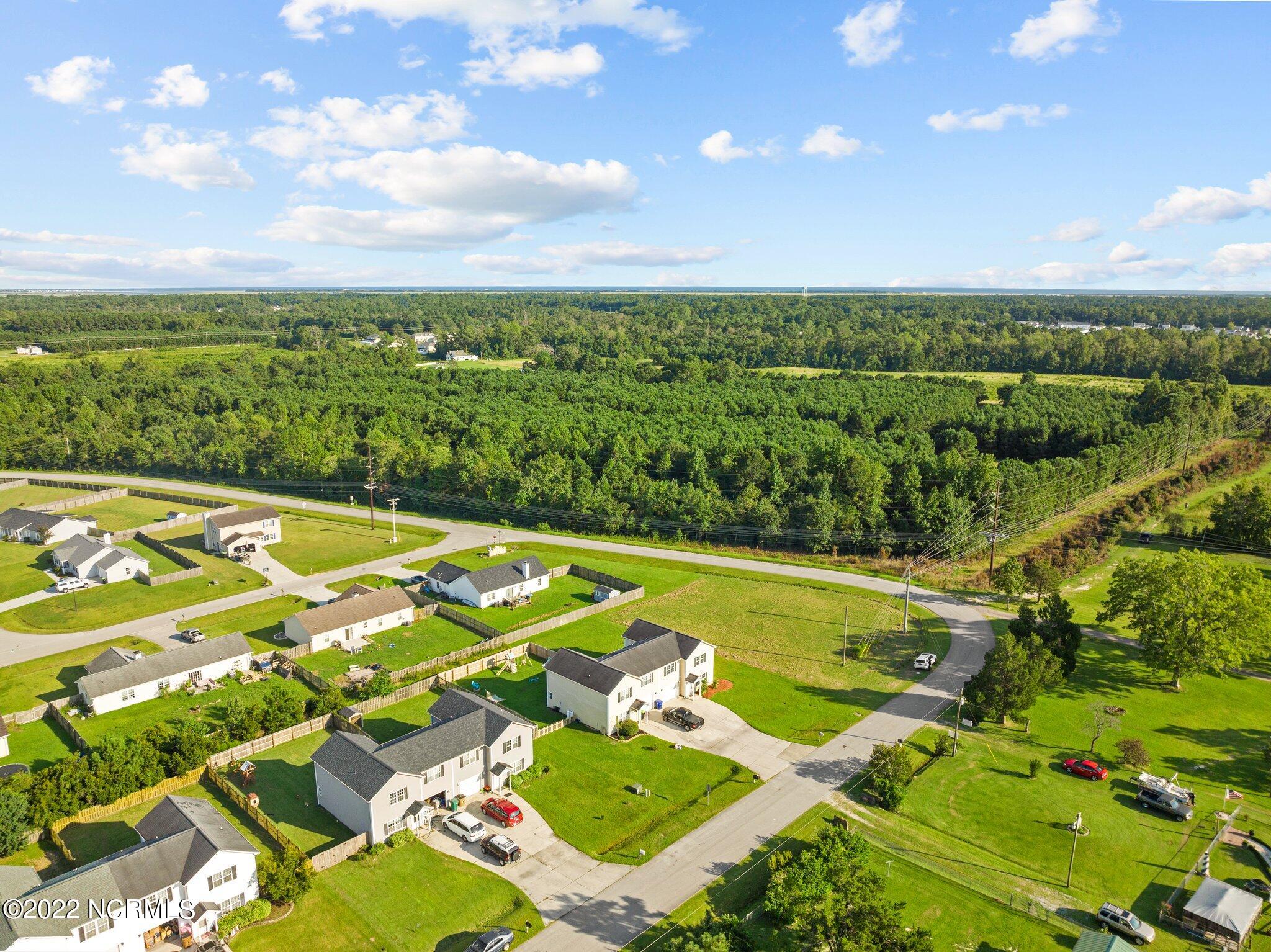 100557503 | Photo 44