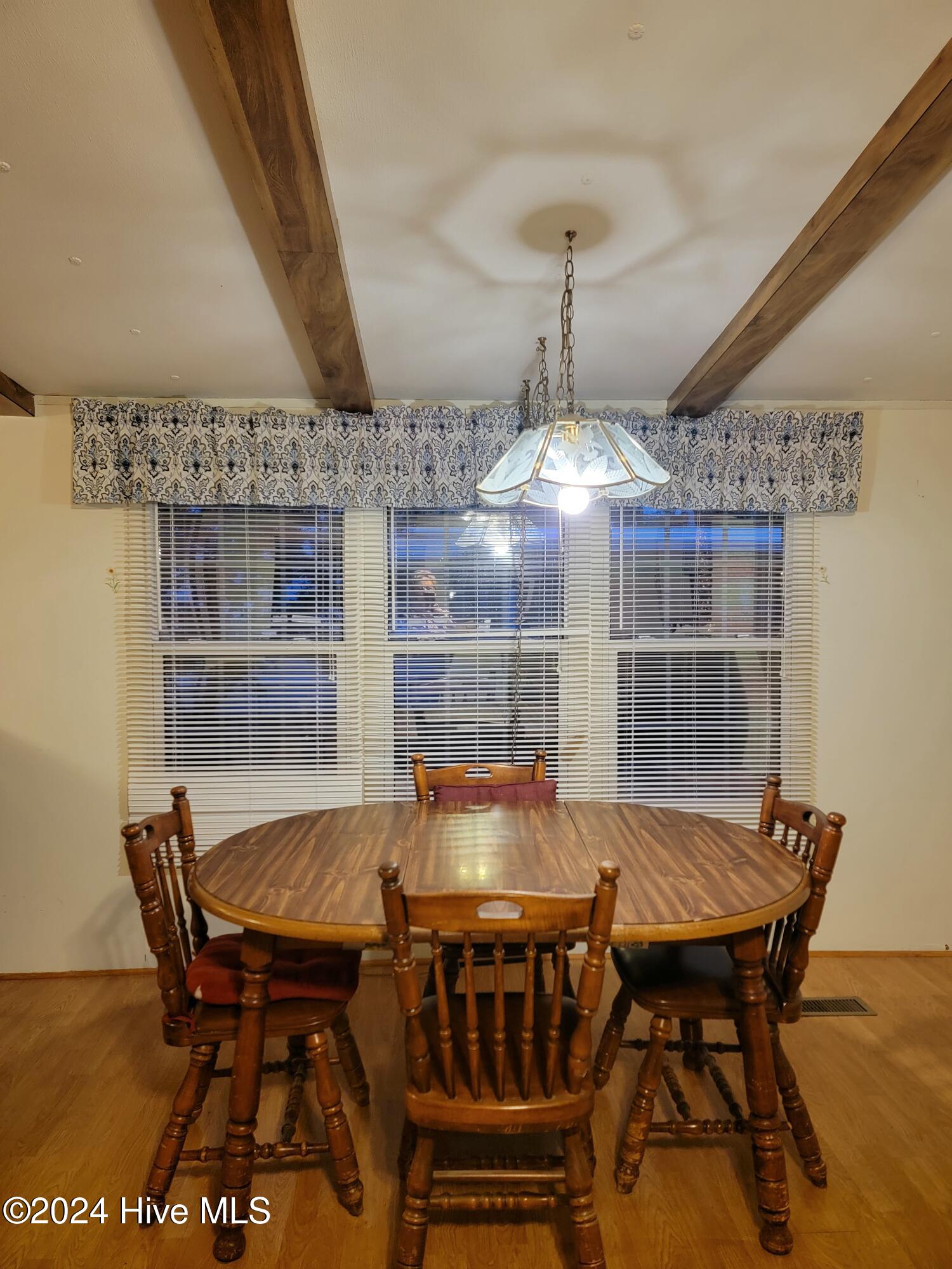 100549547 | Photo 10