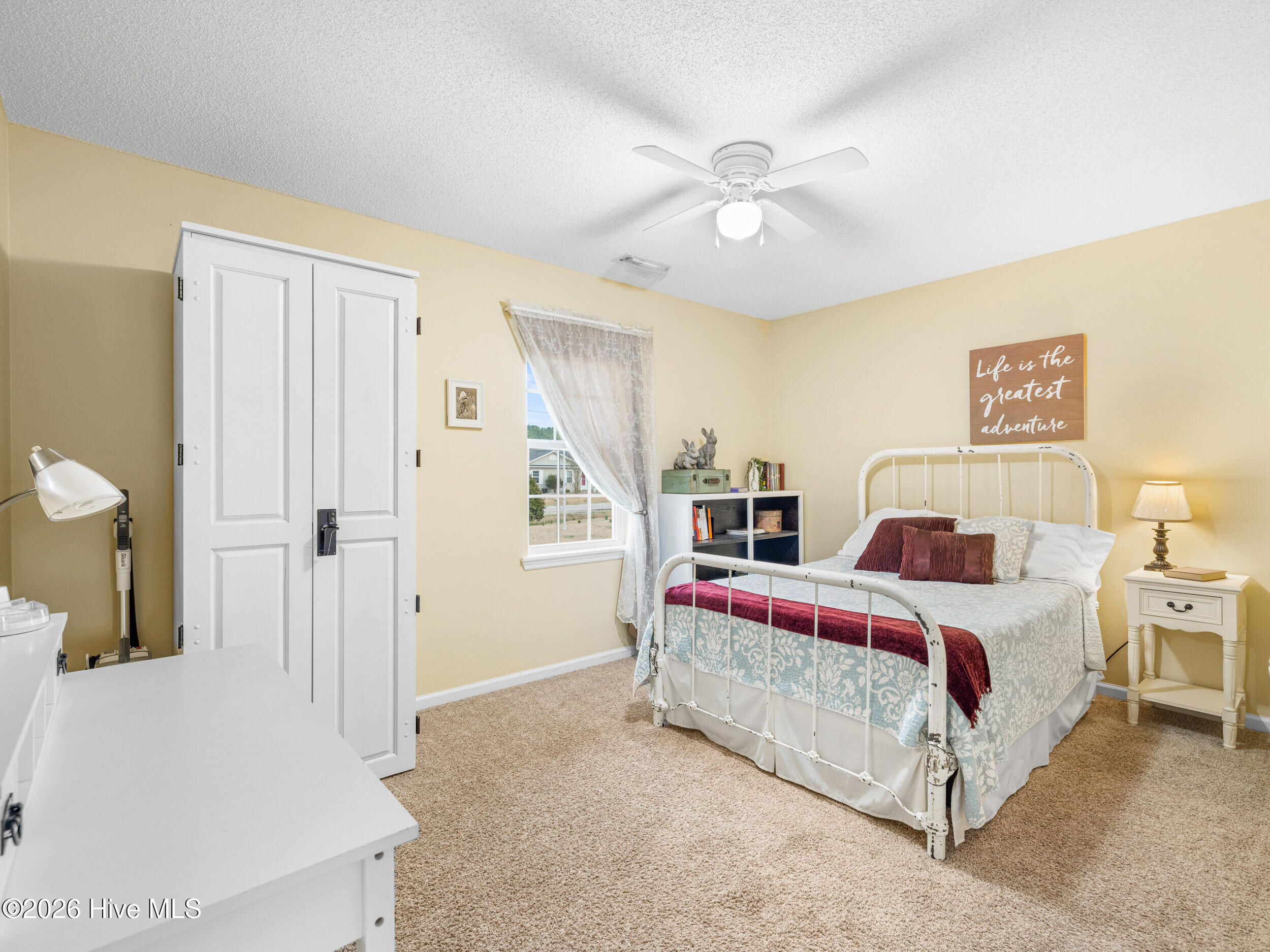 100556892 | Photo 21