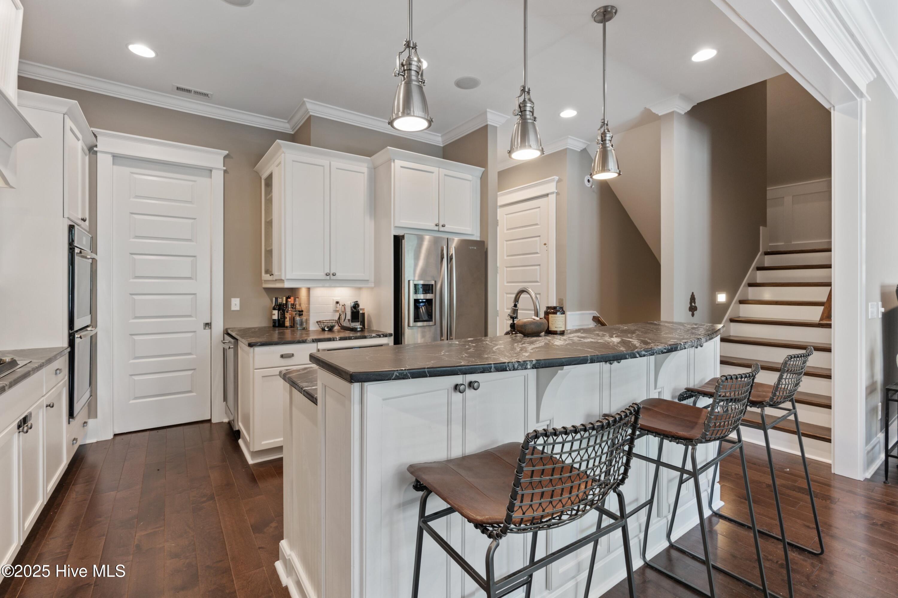 100507237 | Photo 26