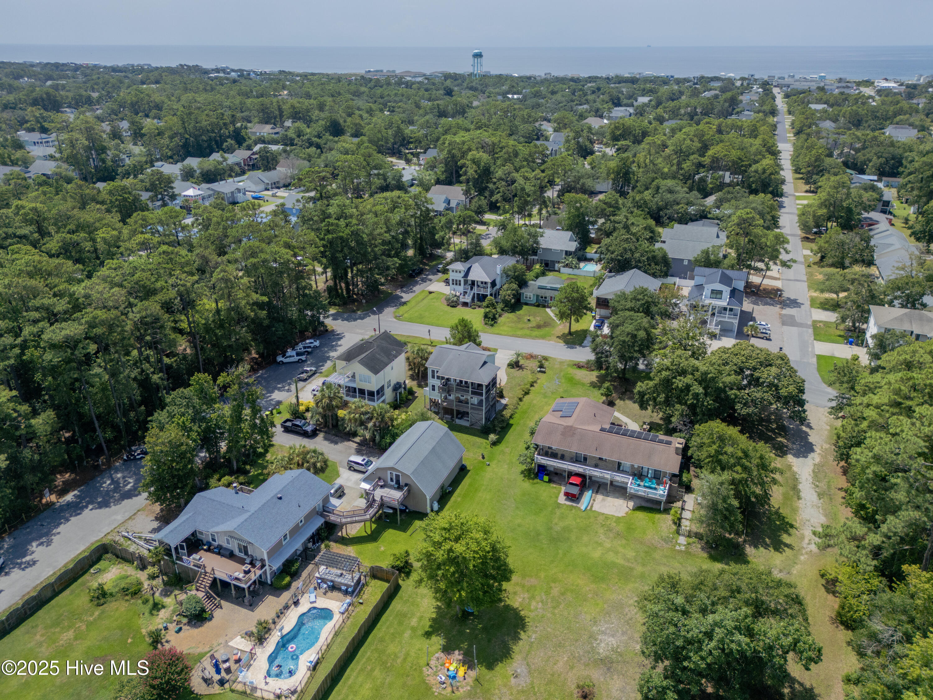 100522318 | Photo 44