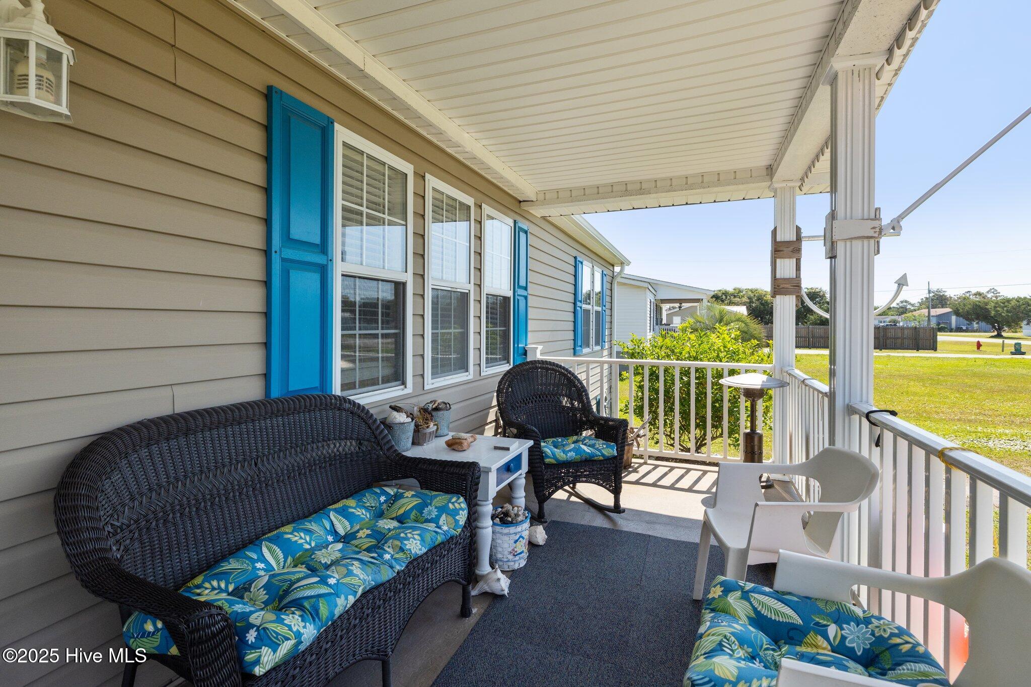 139 Diamond City Drive, Harkers Island, NC, 28531