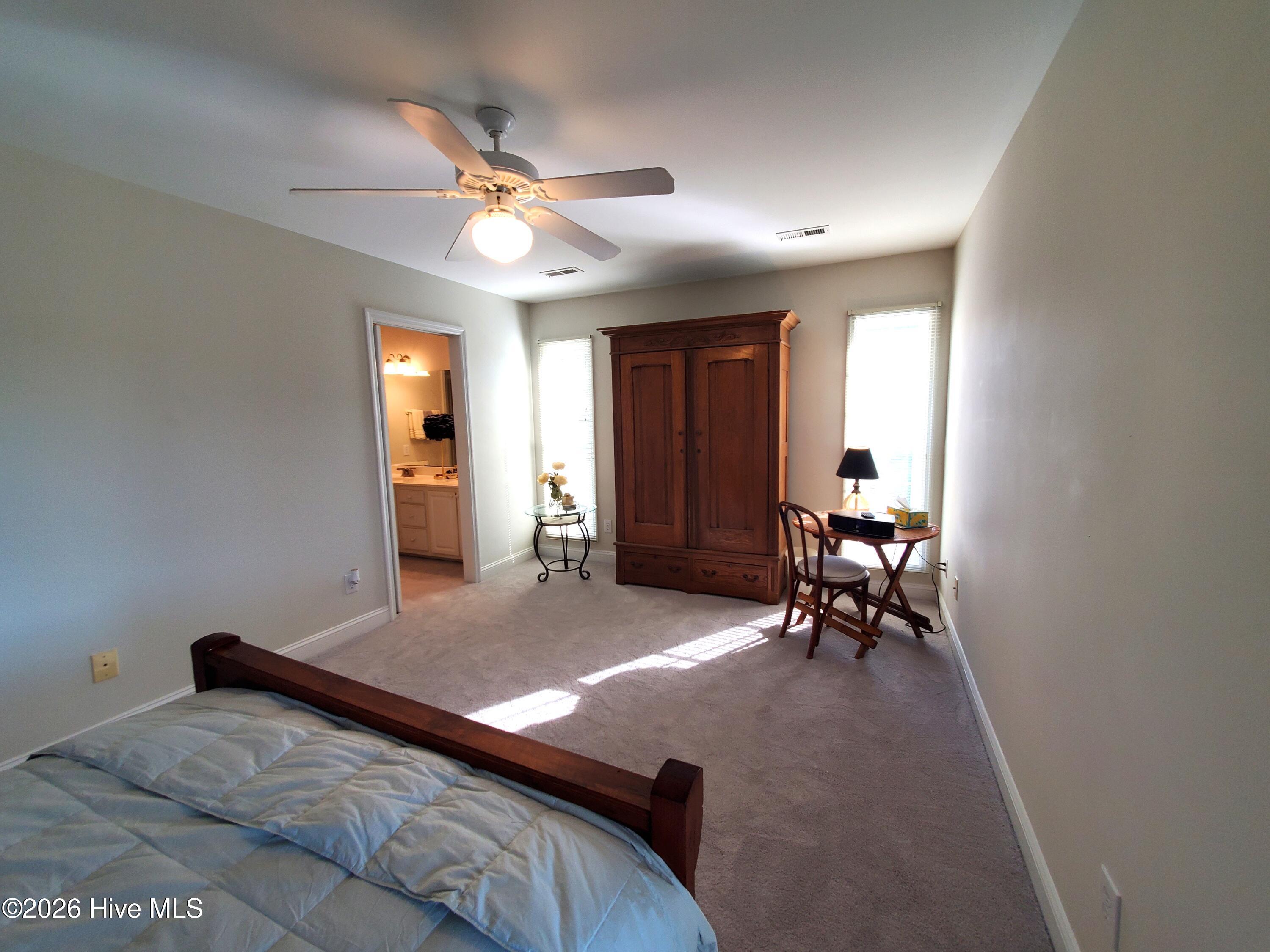 100560491 | Photo 54