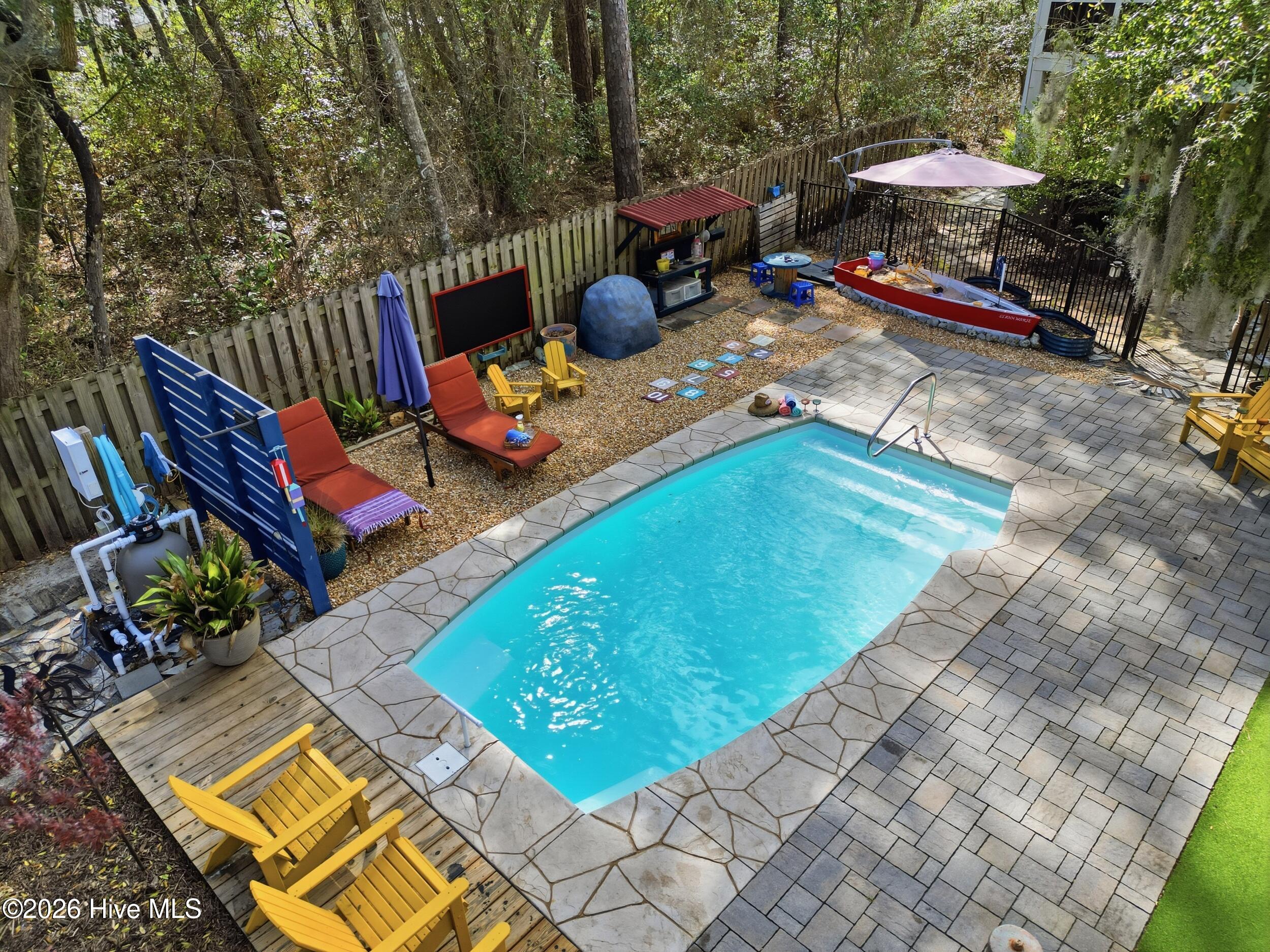 100561155 | Photo 67