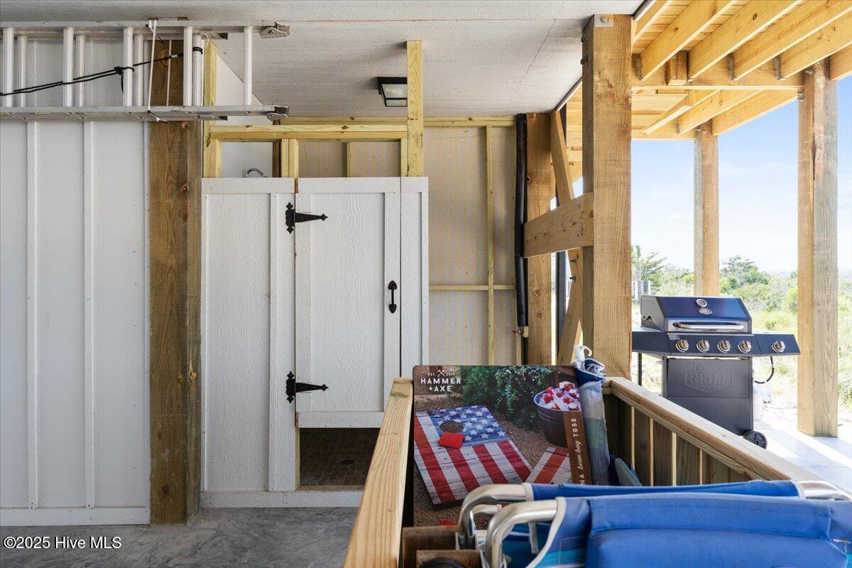 100531414 | Photo 91