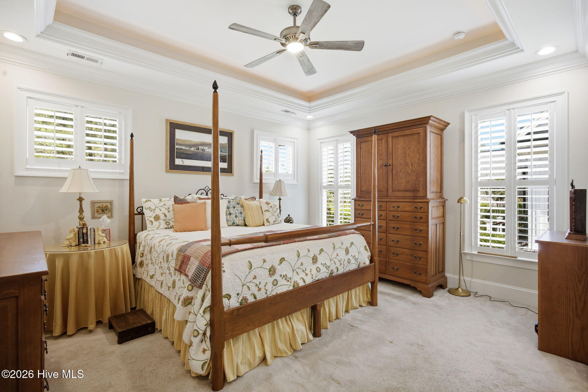 100569856 | Photo 28