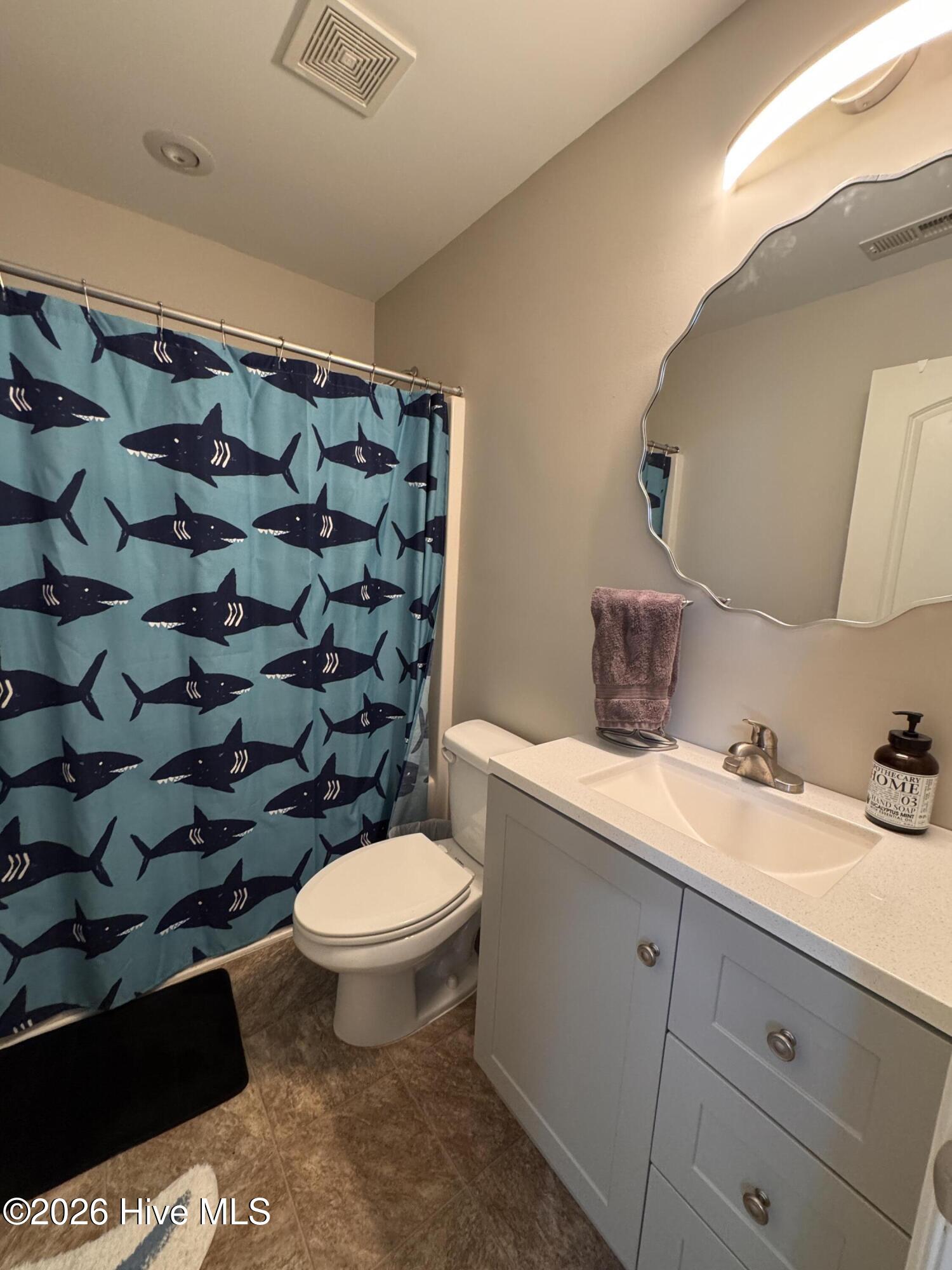 100550584 | Photo 19