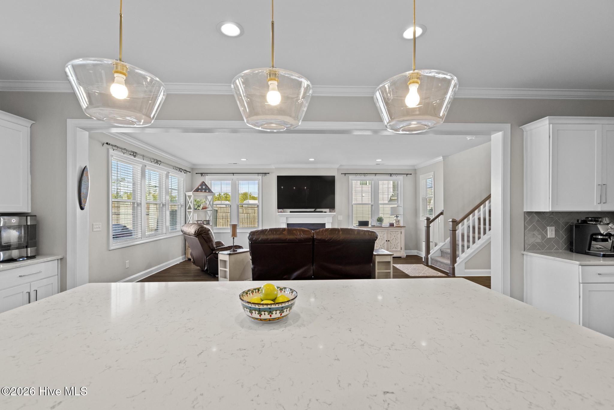 100557095 | Photo 14