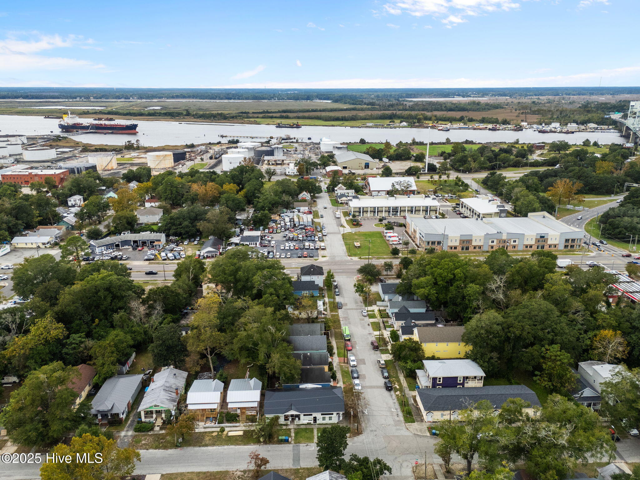 100534947 | Photo 29