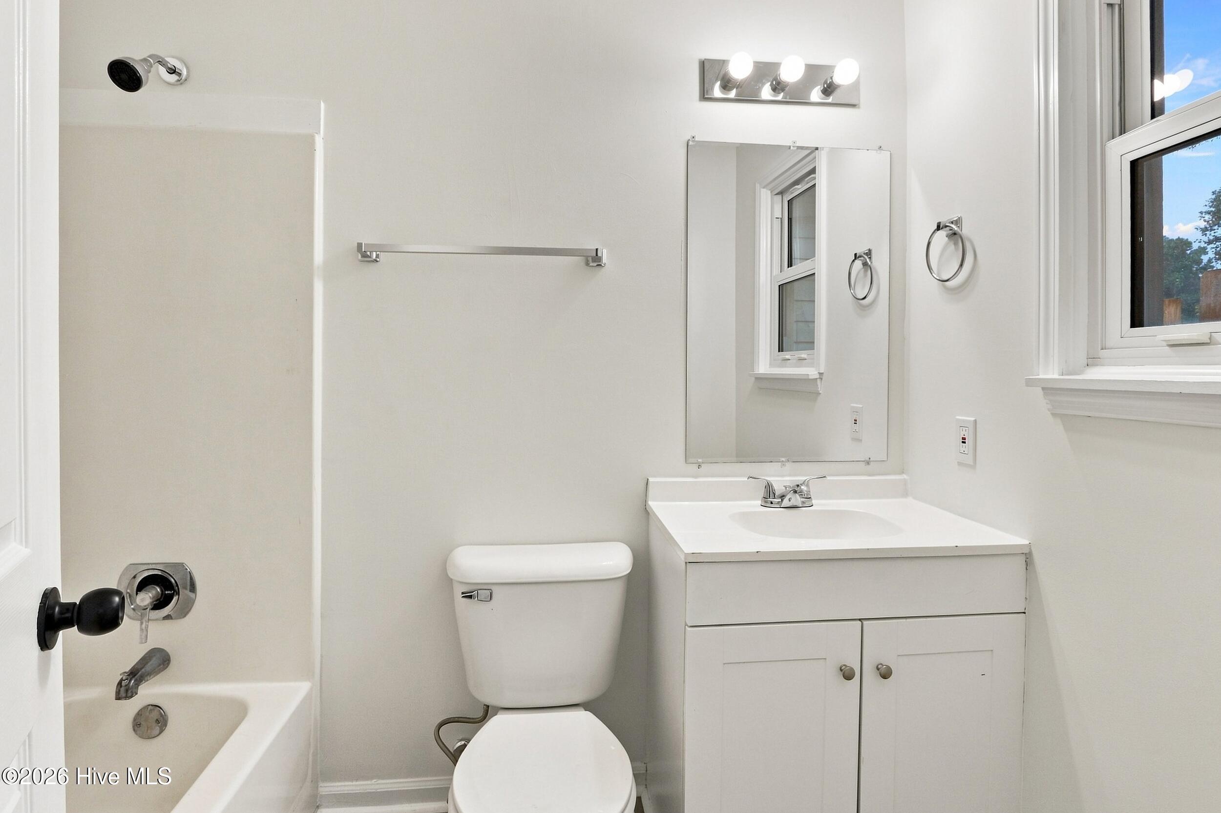 125 Live Oak Court,Midway Park