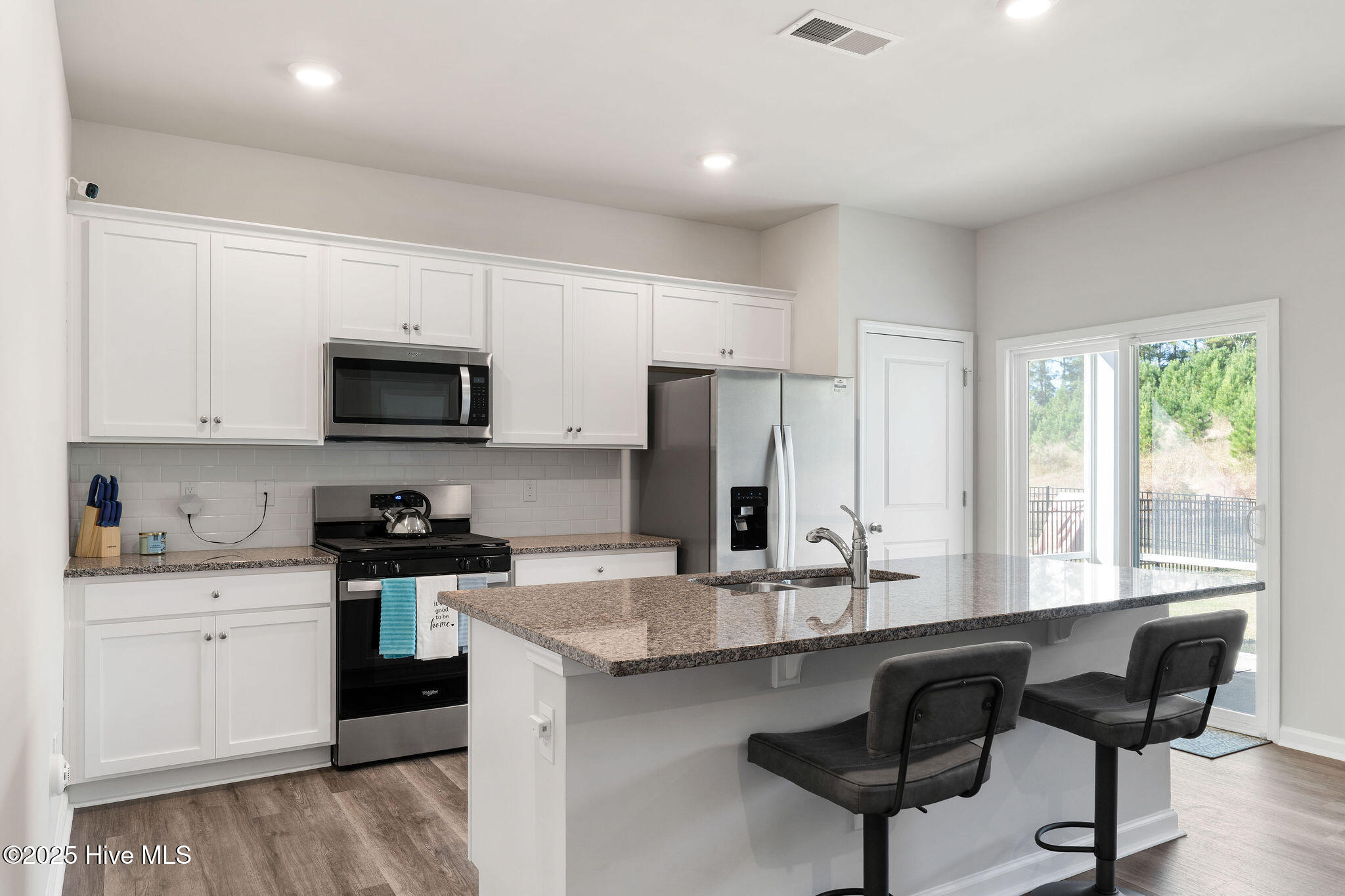 100539912 | Photo 19